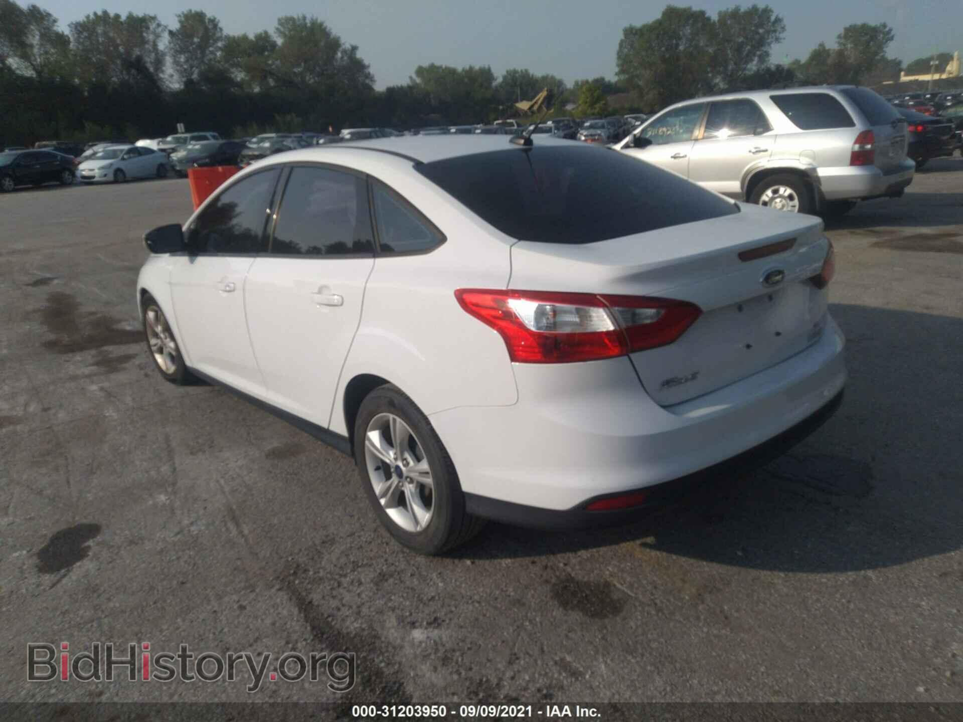 2014 FORD FOCUS - VIN: 1FADP3F2XEL460642 - Фото 3