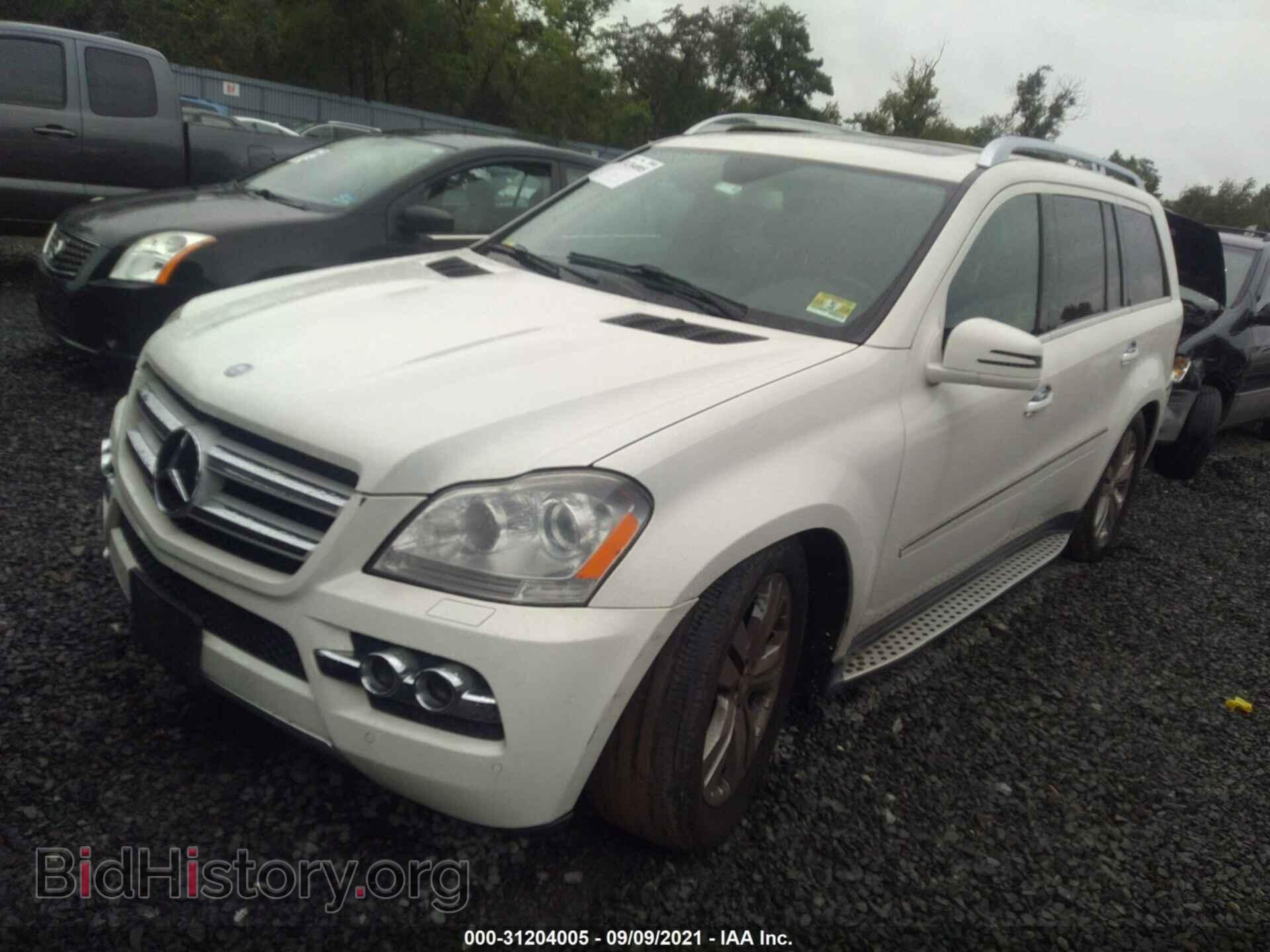 2011 MERCEDES-BENZ GL-CLASS - VIN: 4JGBF7BE2BA723060 - Фото 2
