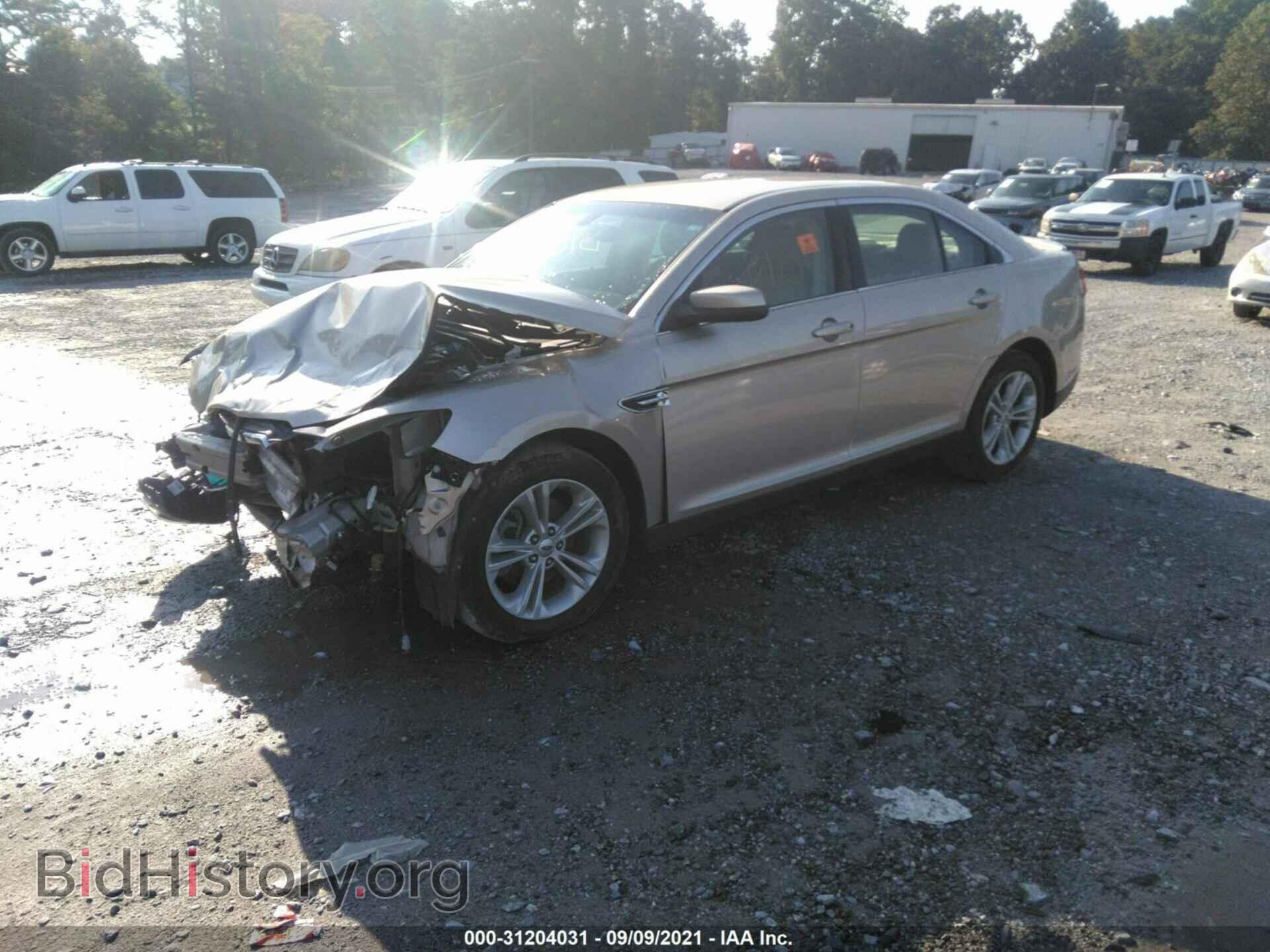 2017 FORD TAURUS - VIN: 1FAHP2E83HG128556 - Photo 2