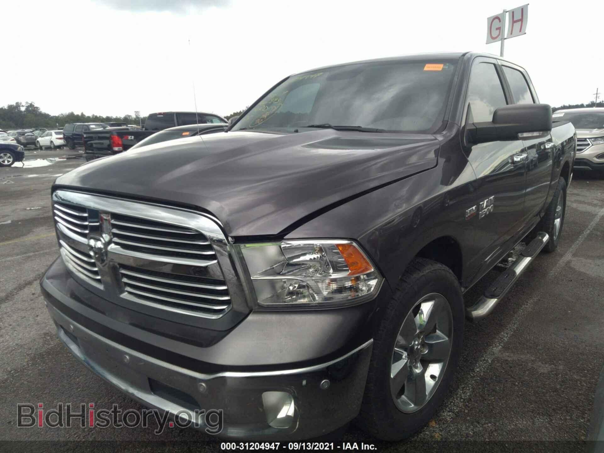 2017 RAM 1500 - VIN: 1C6RR6LT4HS639432 - Фото 2