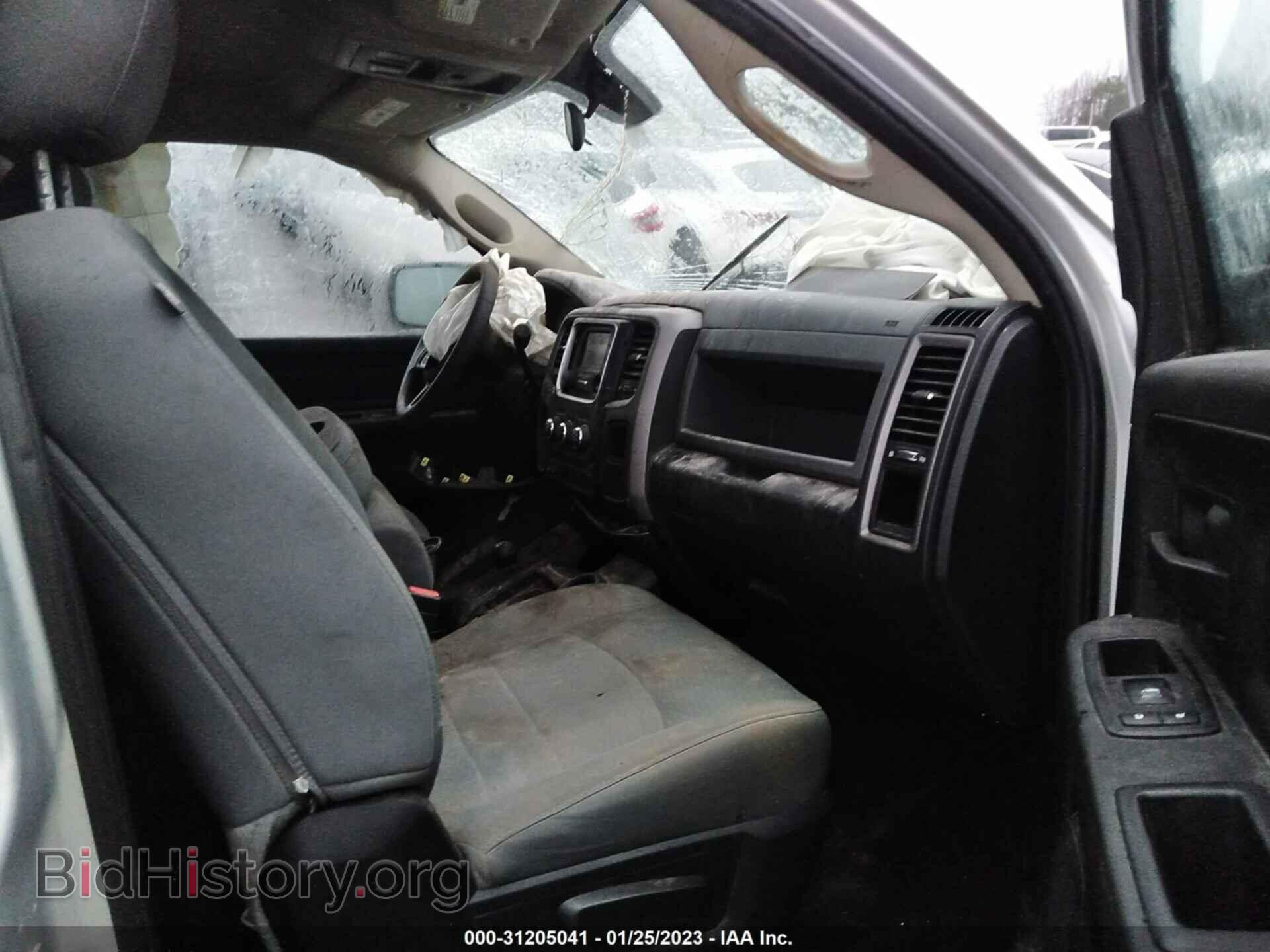 2018 RAM 2500 - VIN: 3C6UR5CL5JG317237 - Фото 5