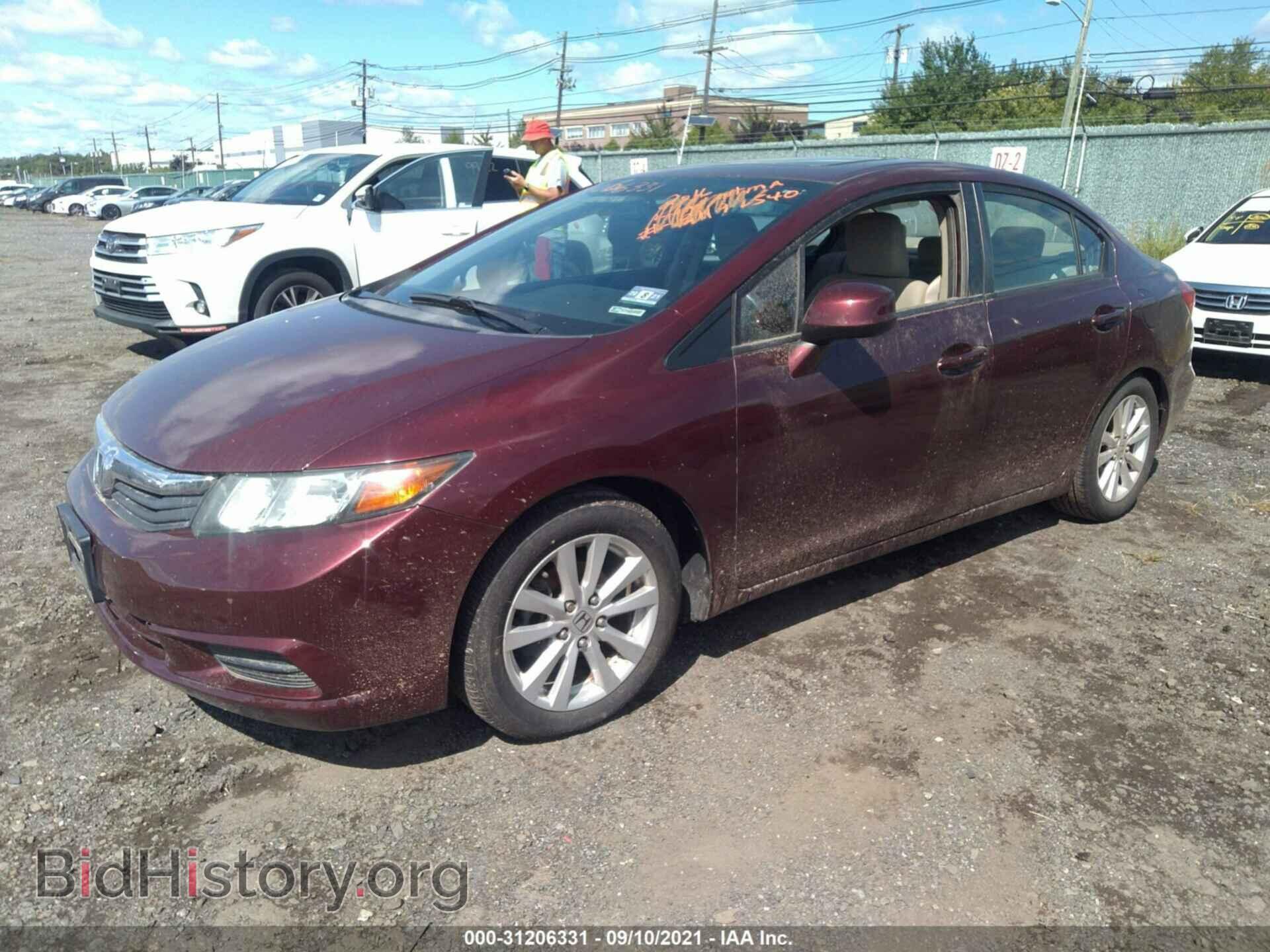 2012 HONDA CIVIC SDN - VIN: 2HGFB2F81CH512705 - Фото 2