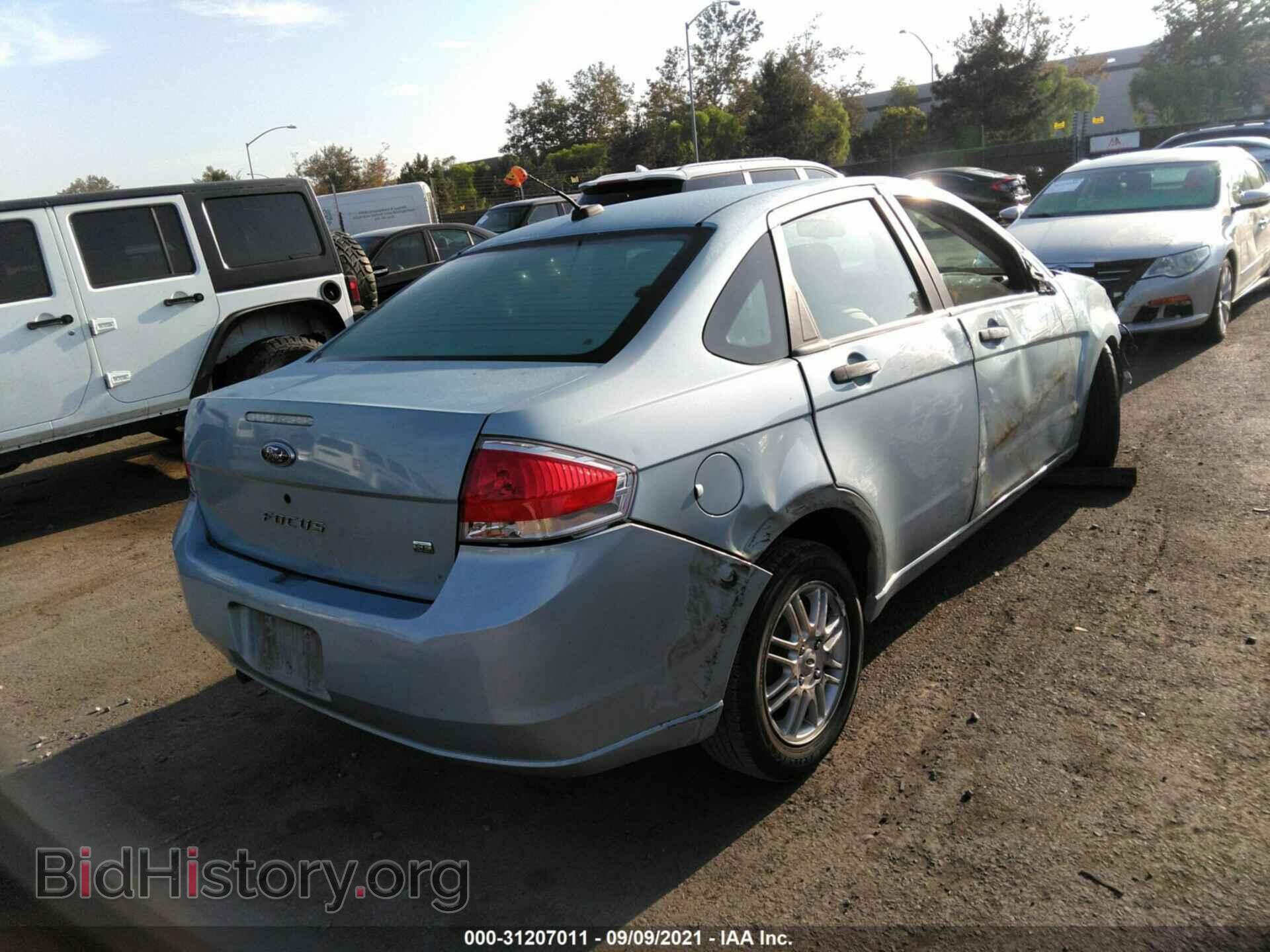 2009 FORD FOCUS - VIN: 1FAHP35N39W258906 - Фото 4