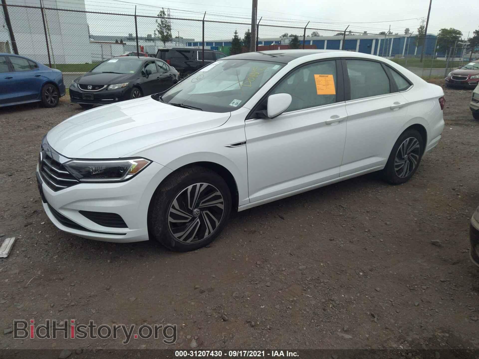 2020 VOLKSWAGEN JETTA - VIN: 3VWEB7BU4LM072987 - Фото 2