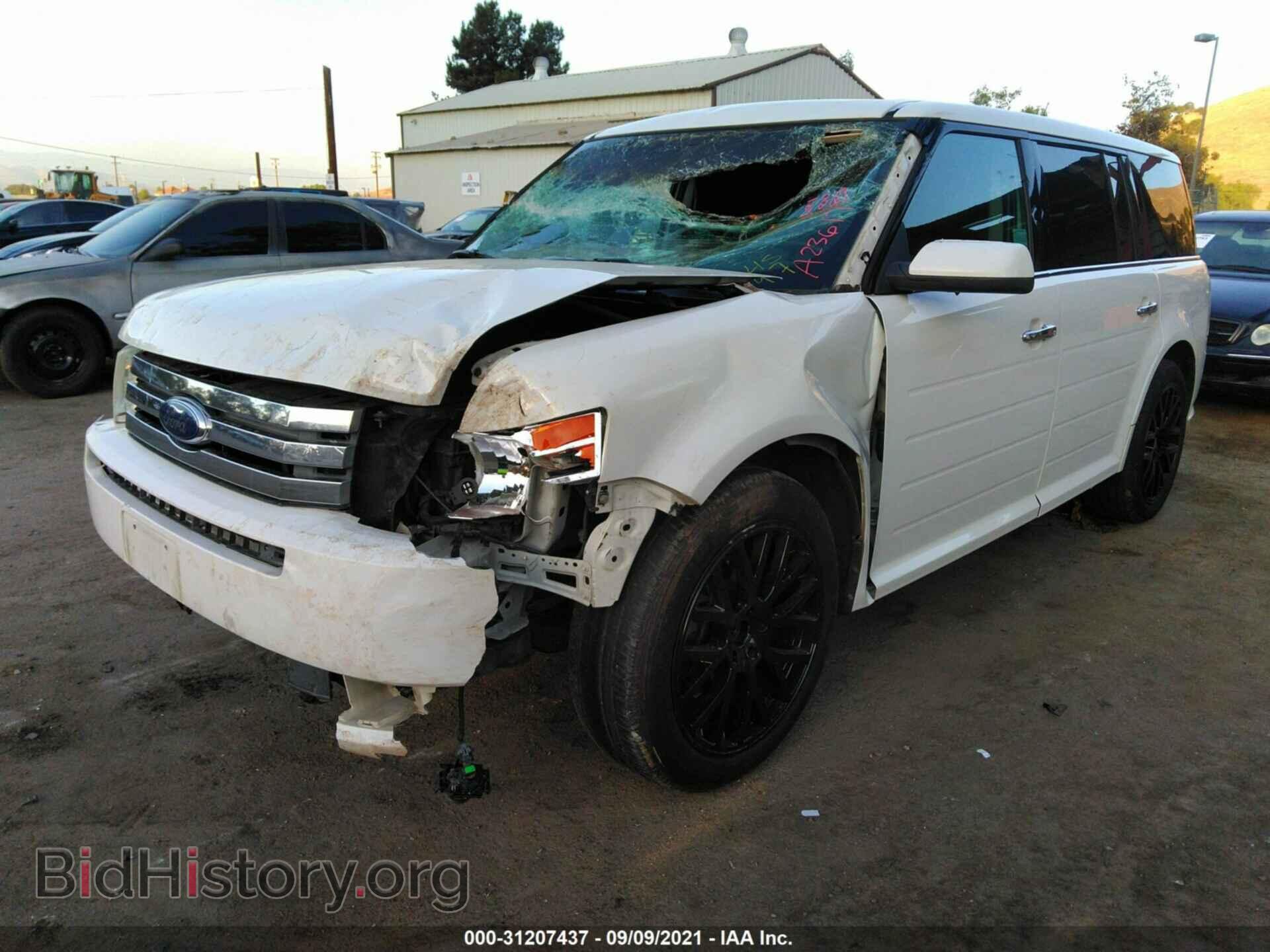 2010 FORD FLEX - VIN: 2FMGK5CC1ABA23617 - Фото 2