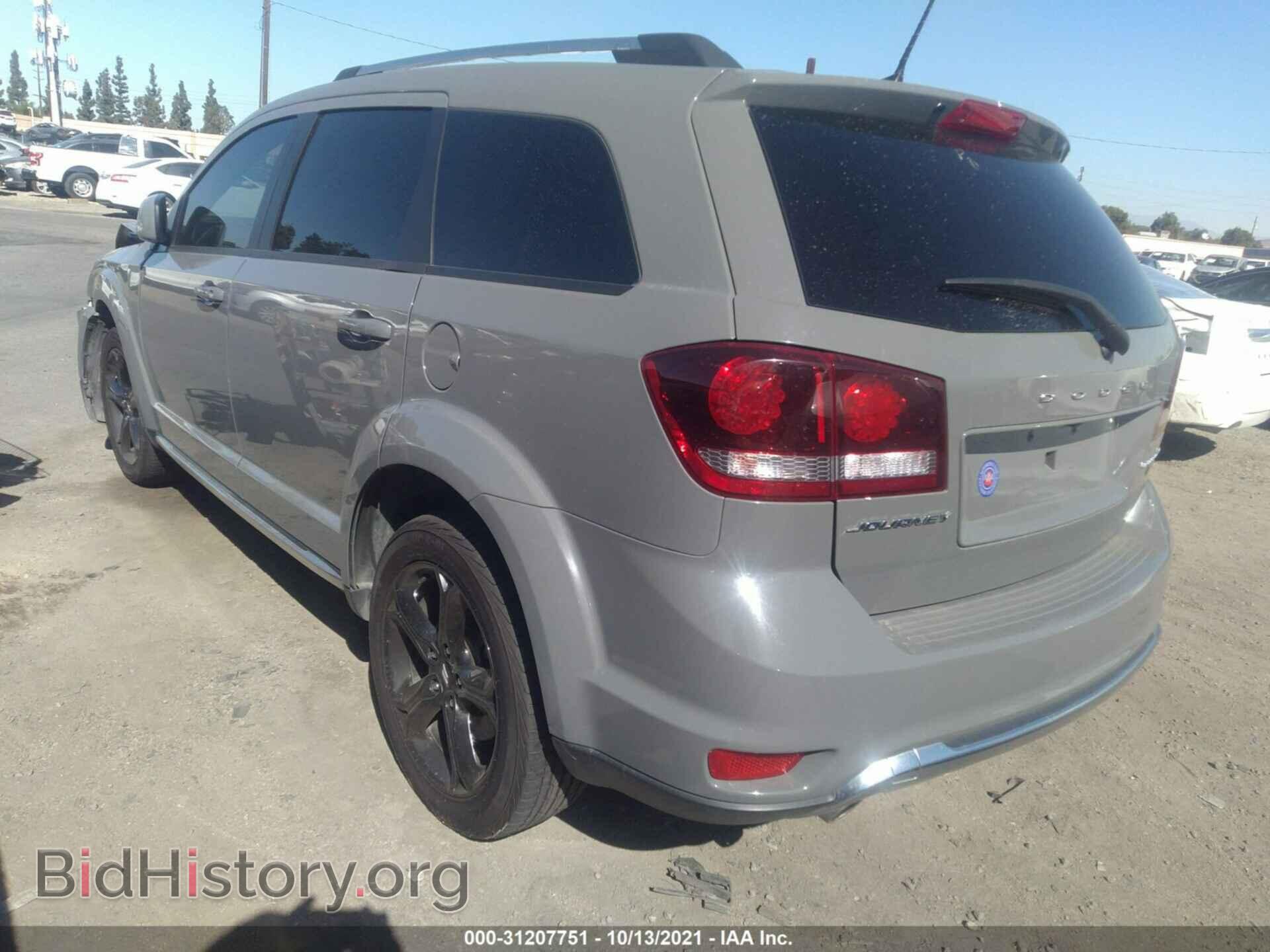 2019 DODGE JOURNEY - VIN: 3C4PDCGG4KT707518 - Фото 3