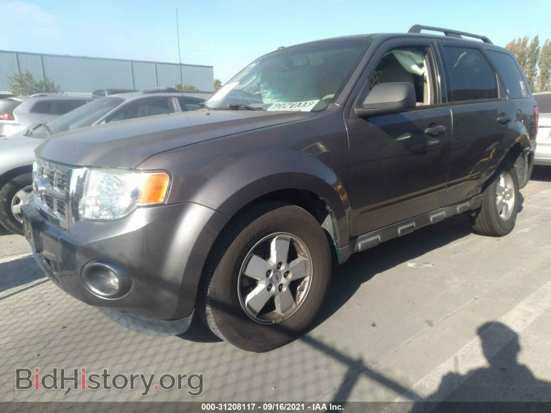 2012 FORD ESCAPE - VIN: 1FMCU0D77CKC19163 - Фото 2