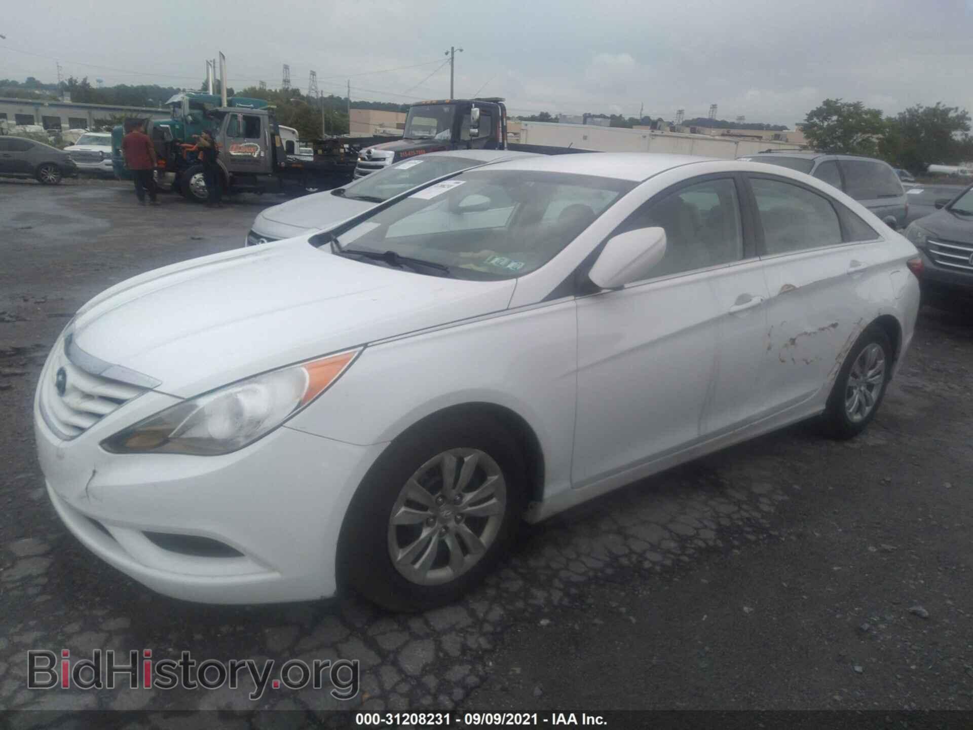 2013 HYUNDAI SONATA - VIN: 5NPEB4AC3DH594883 - Фото 2