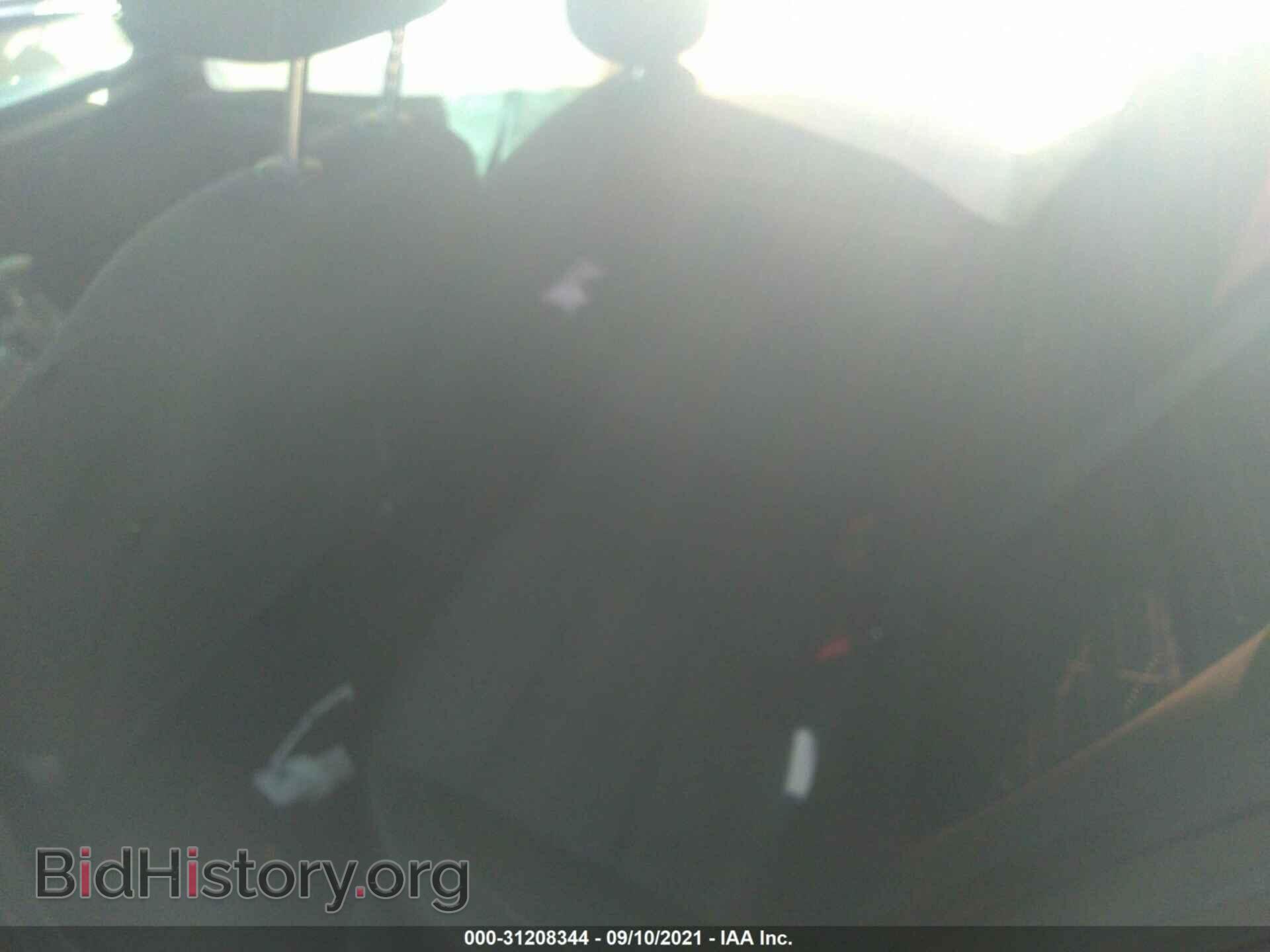 2019 KIA RIO - VIN: 3KPA24AB7KE207890 - Фото 8