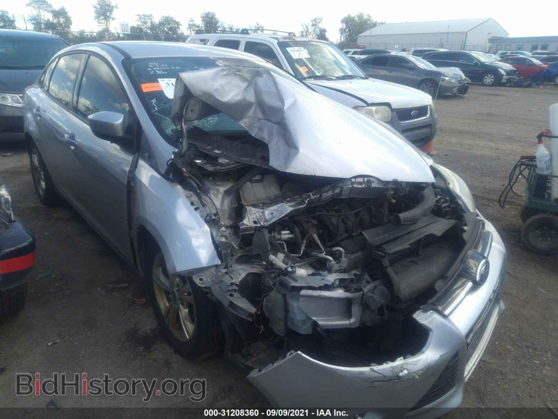 Photo 1FAHP3F29CL249155 - FORD FOCUS 2012