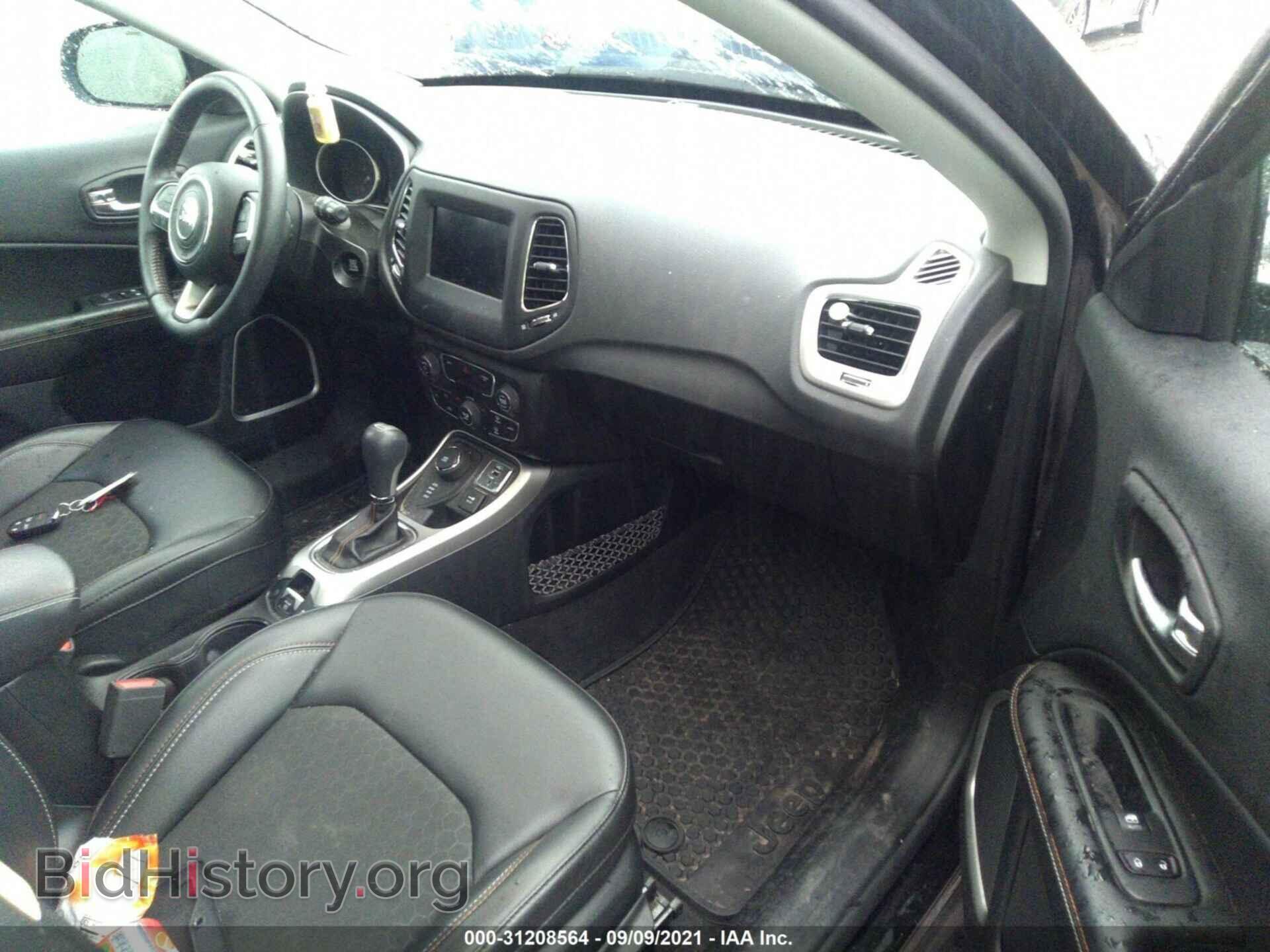 2019 JEEP COMPASS - VIN: 3C4NJDBB5KT748662 - Photo 5