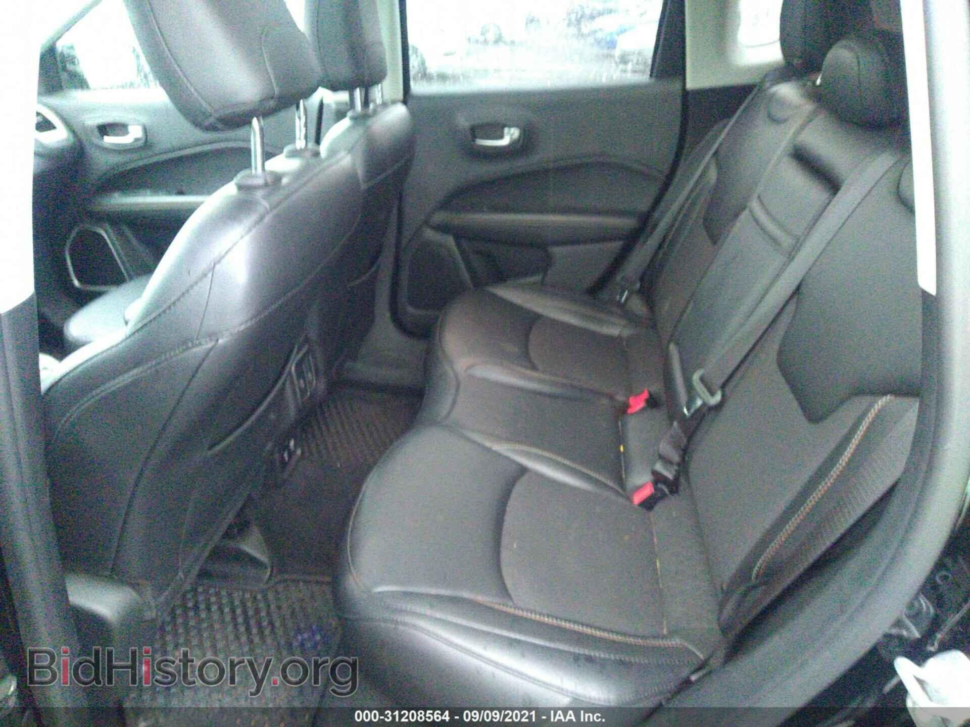 2019 JEEP COMPASS - VIN: 3C4NJDBB5KT748662 - Photo 8