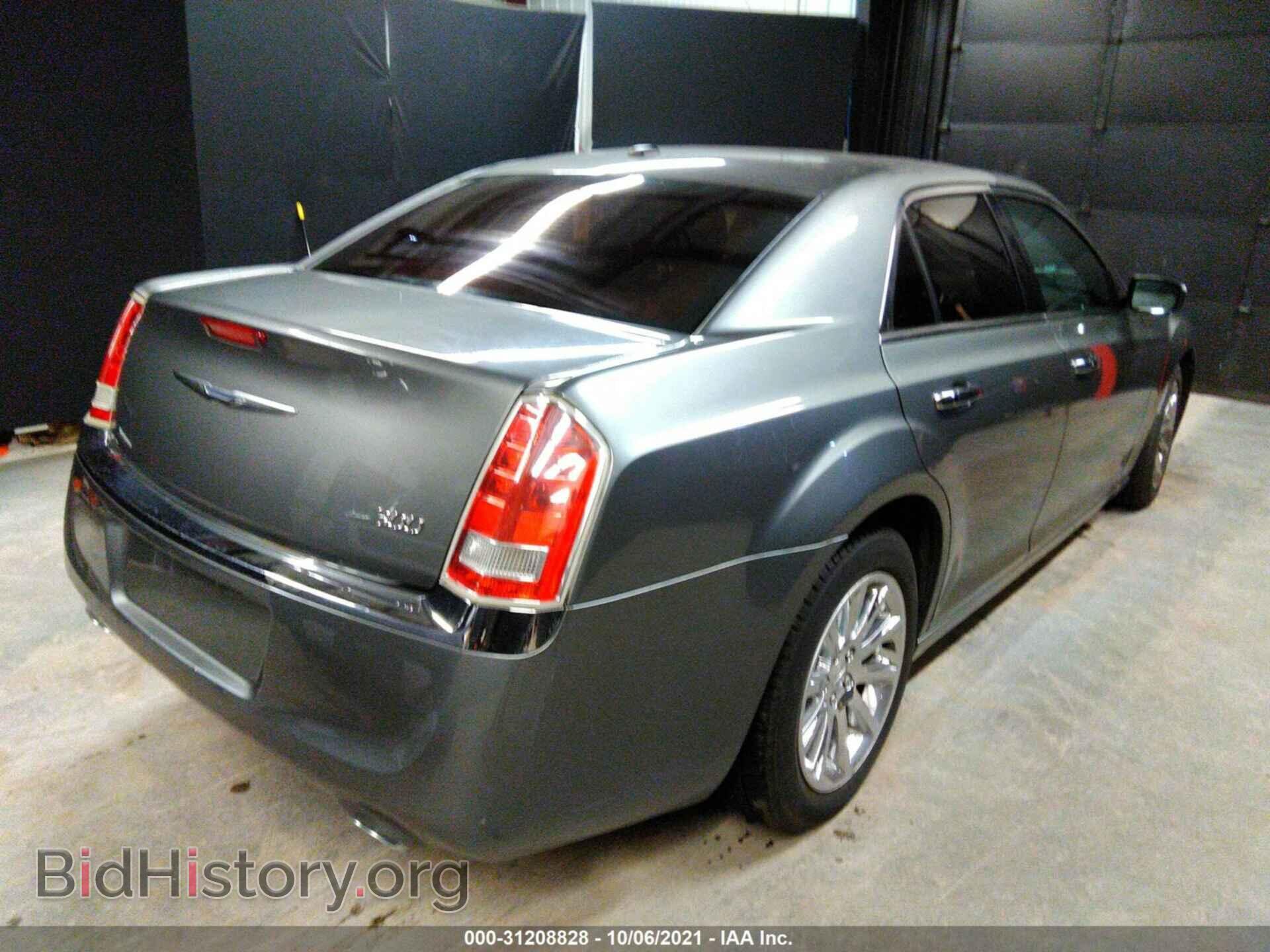 2012 CHRYSLER 300 - VIN: 2C3CCACG1CH274346 - Photo 4