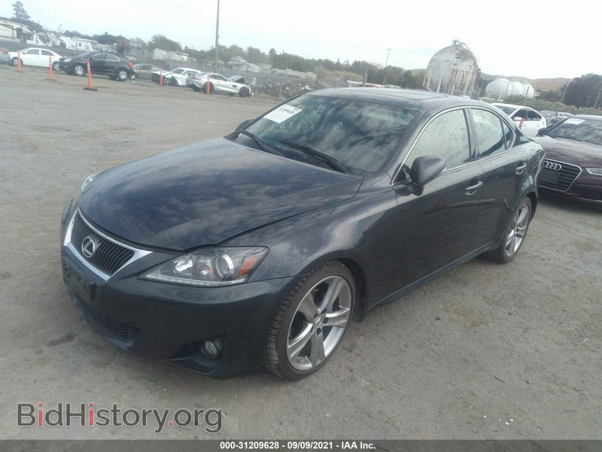 2011 LEXUS IS 250 - VIN: JTHBF5C26B5153200 - Photo 2