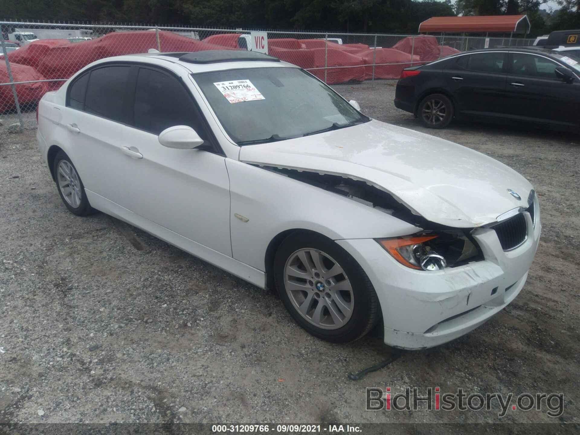 Photo WBAVA37597NL10339 - BMW 3 SERIES 2007