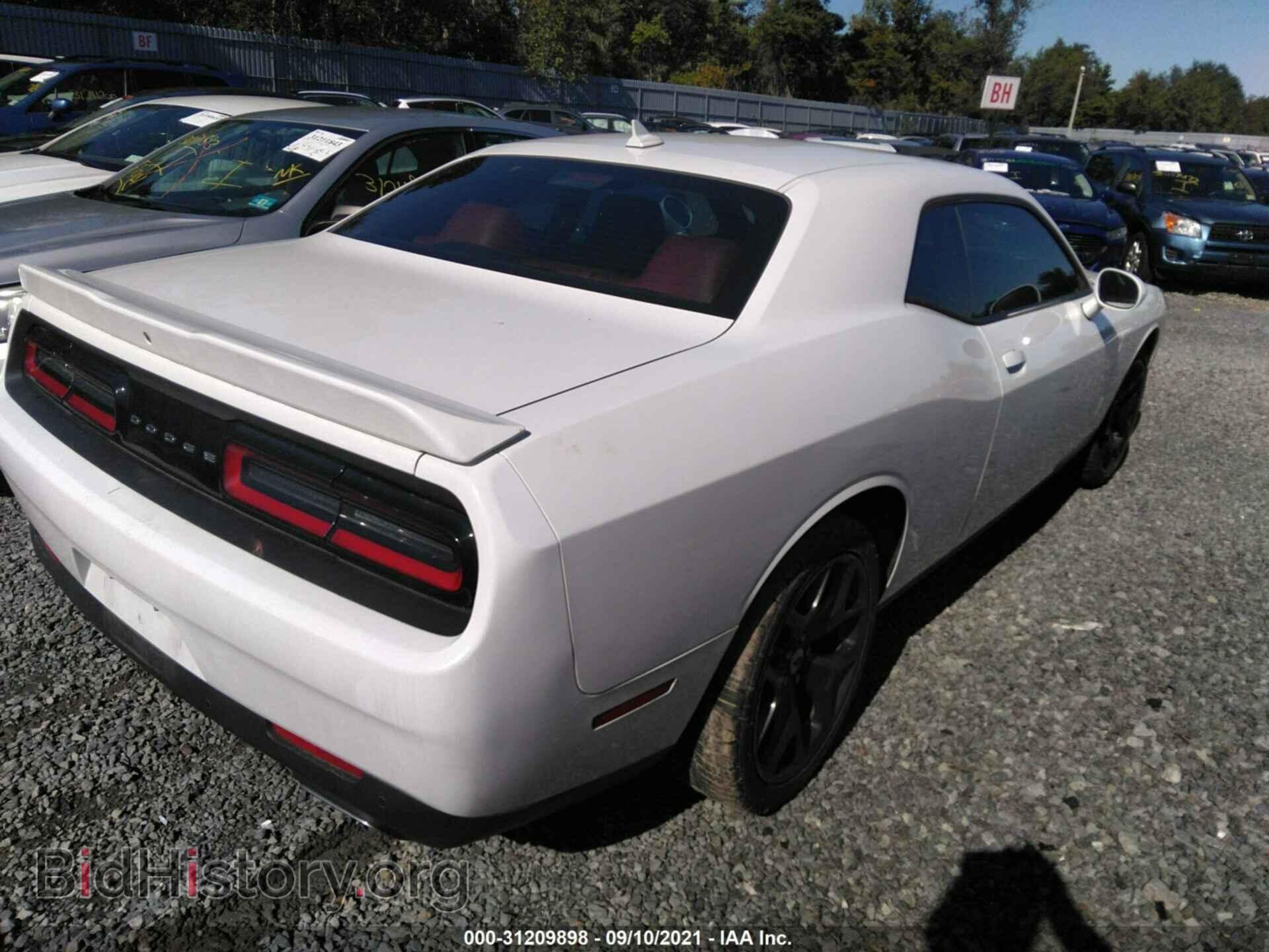 2018 DODGE CHALLENGER - VIN: 2C3CDZAG2JH262248 - Photo 4
