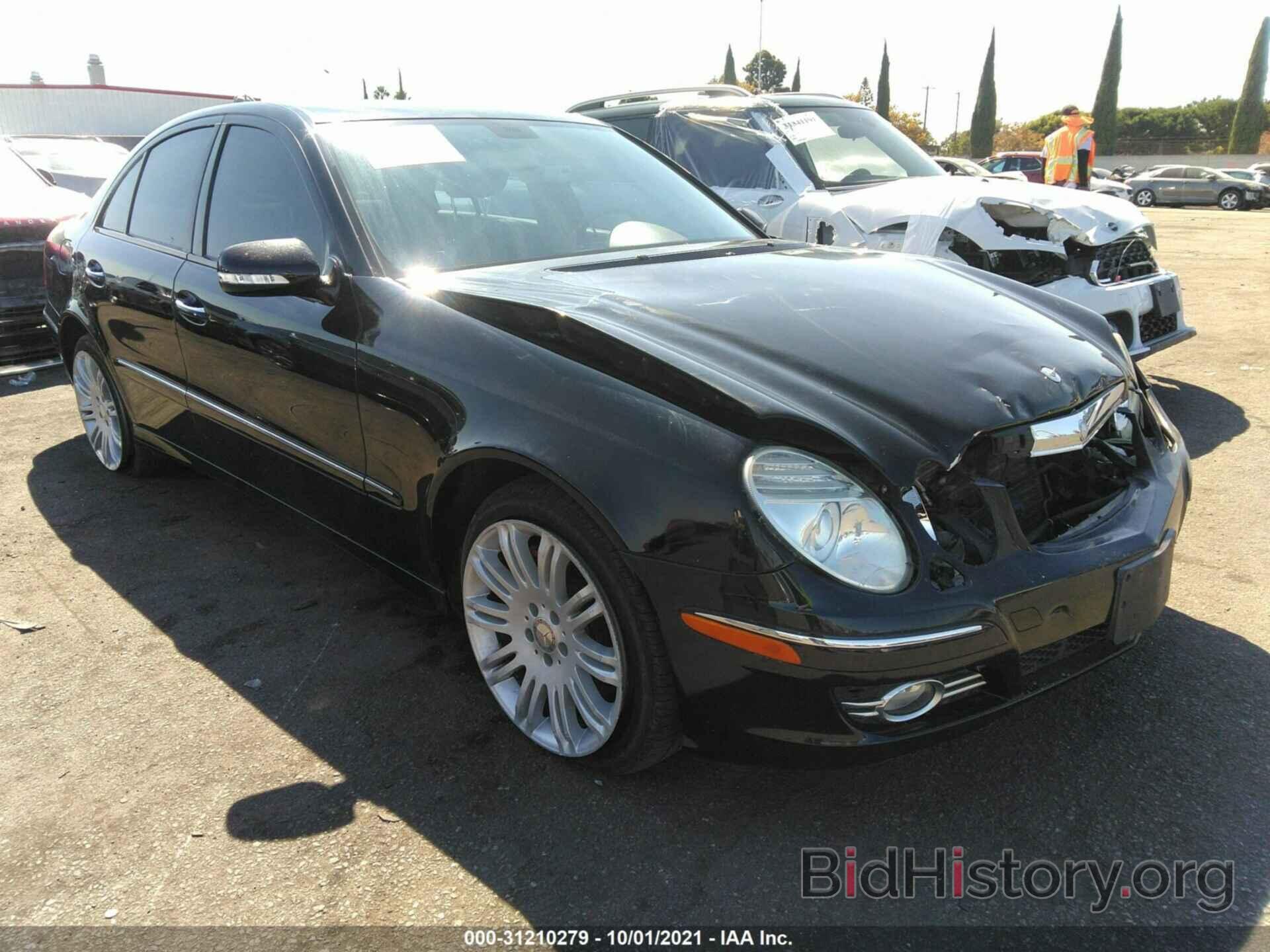 Photo WDBUF87X48B309535 - MERCEDES-BENZ E-CLASS 2008