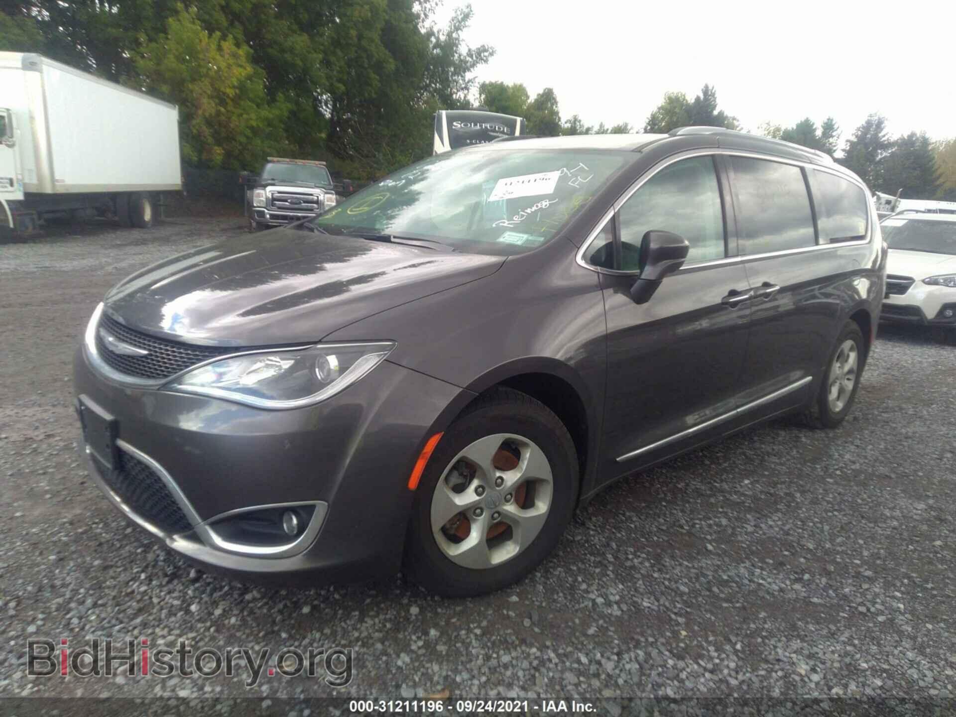 2017 CHRYSLER PACIFICA - VIN: 2C4RC1EG6HR577420 - Фото 2