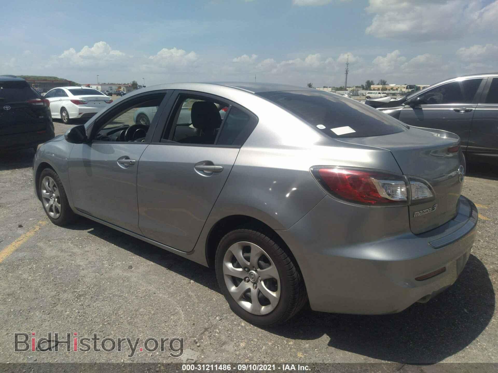 2012 MAZDA MAZDA3 - VIN: JM1BL1UF2C1648619 - Фото 3