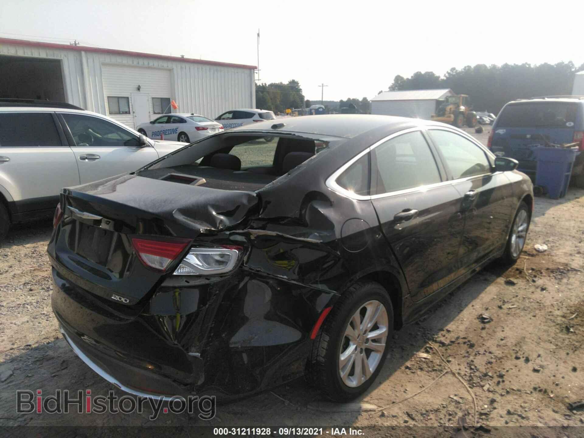 2015 CHRYSLER 200 - VIN: 1C3CCCAB1FN546098 - Фото 4