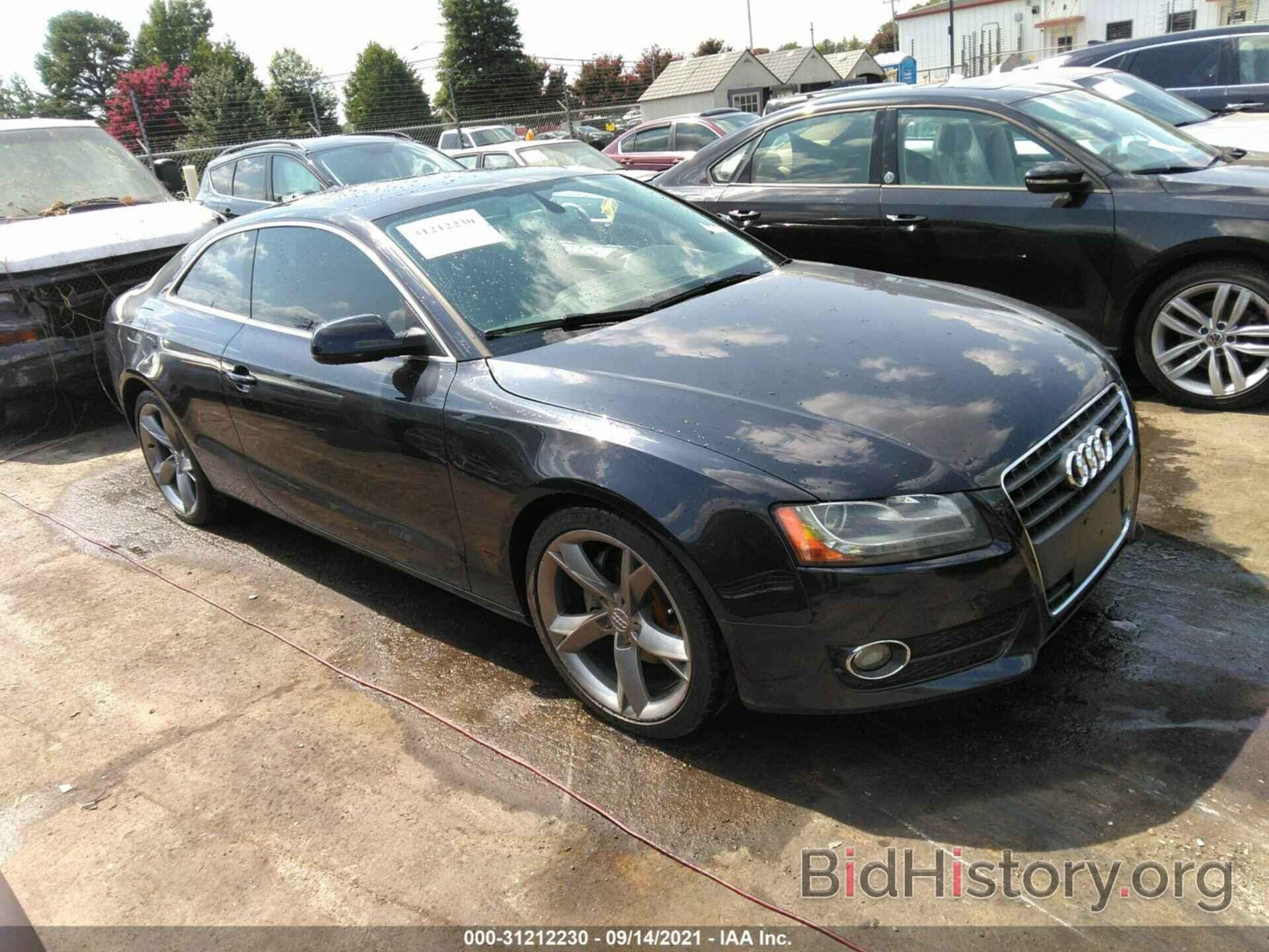 Photo WAUVFAFR0CA004111 - AUDI A5 2012