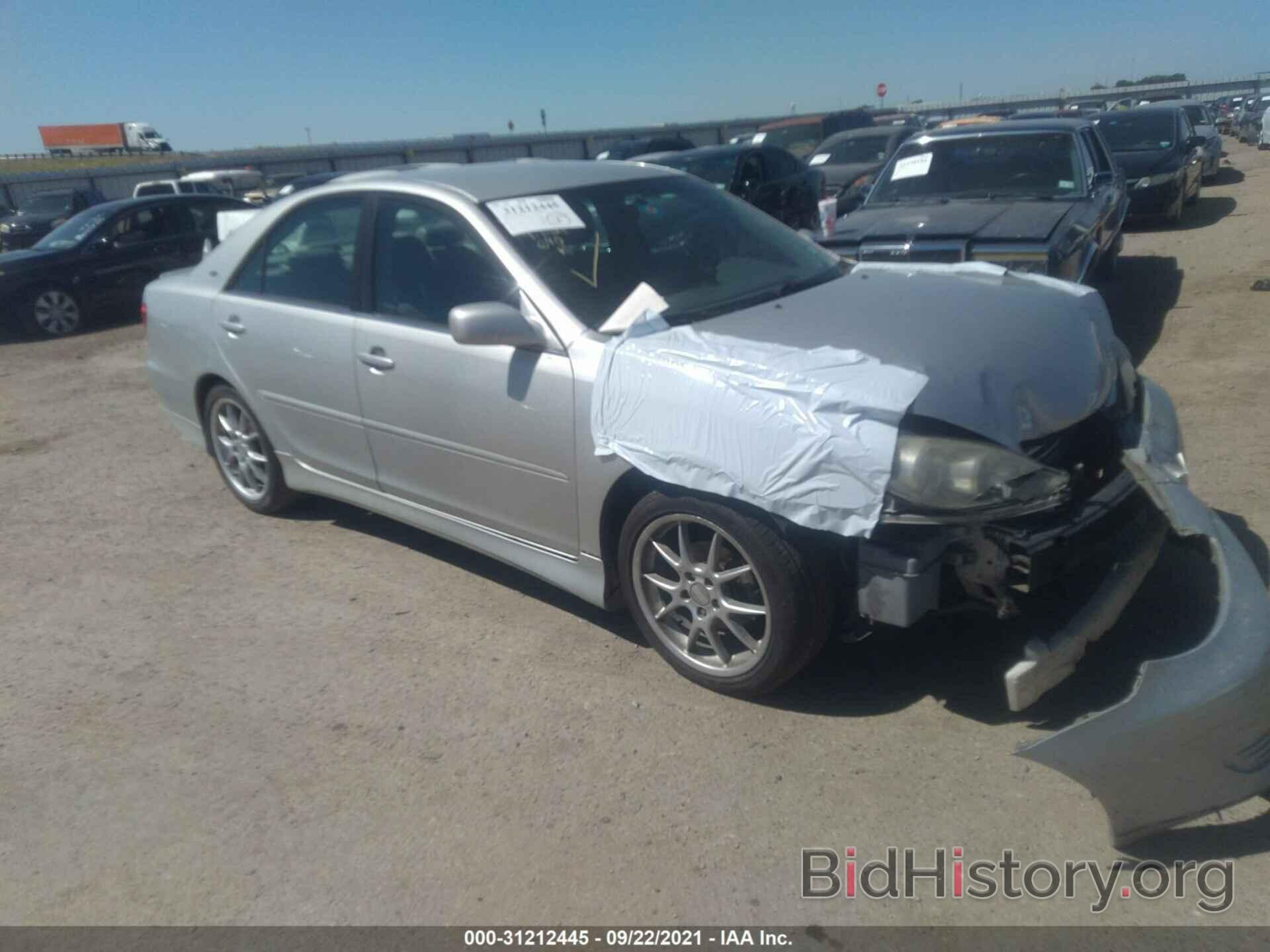 Photo 4T1BE32K56U642690 - TOYOTA CAMRY 2006