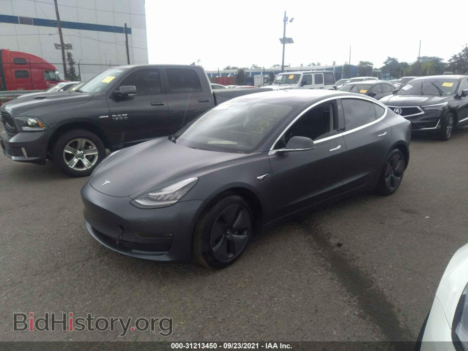 2018 TESLA MODEL 3 - VIN: 5YJ3E1EBXJF066153 - Фото 2