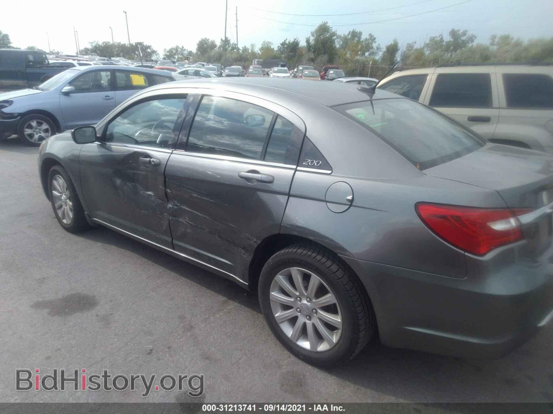 2012 CHRYSLER 200 - VIN: 1C3CCBBB2CN180933 - Photo 3