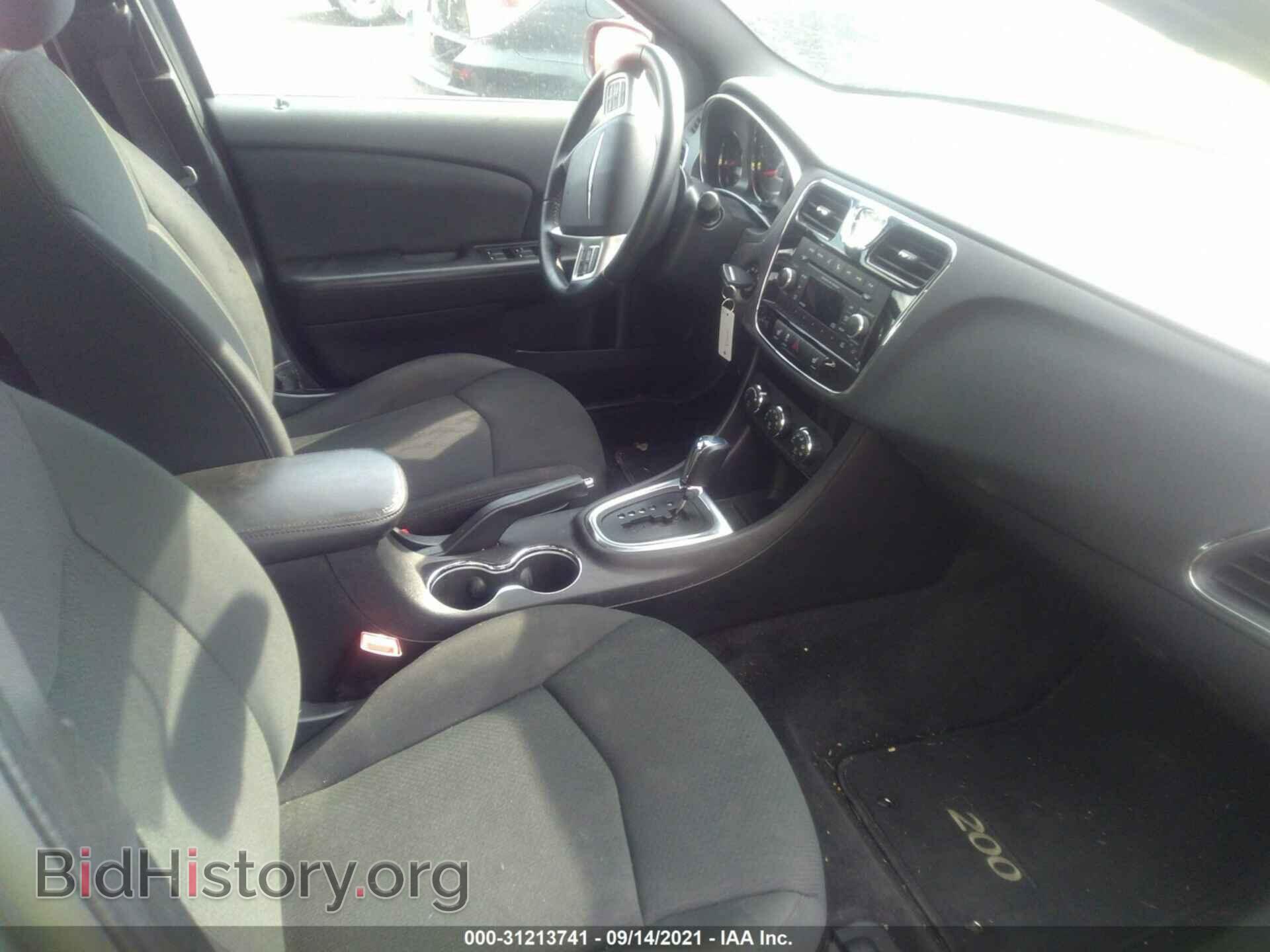 2012 CHRYSLER 200 - VIN: 1C3CCBBB2CN180933 - Photo 5