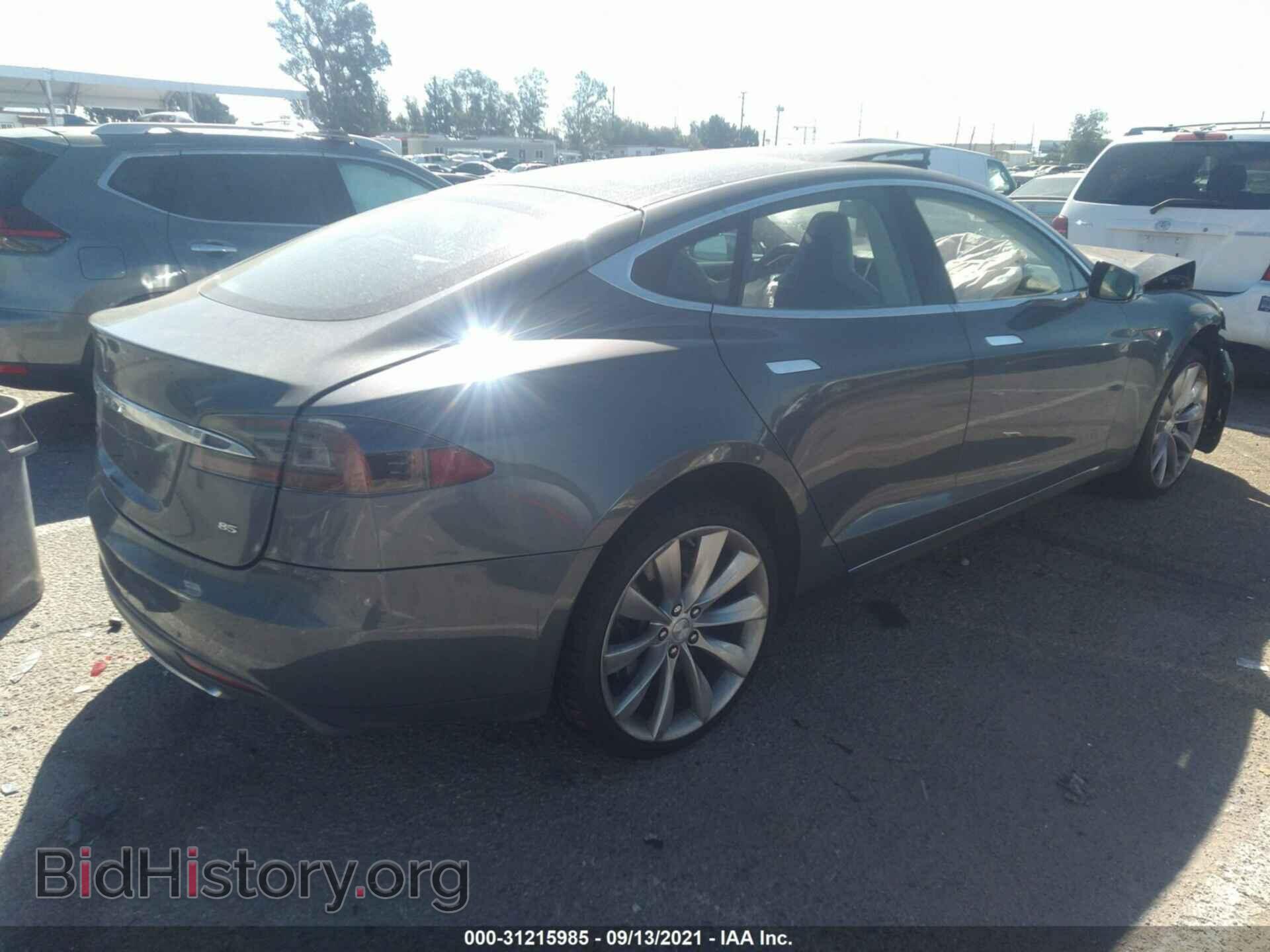 2013 TESLA MODEL S - VIN: 5YJSA1CN7DFP08577 - Photo 4