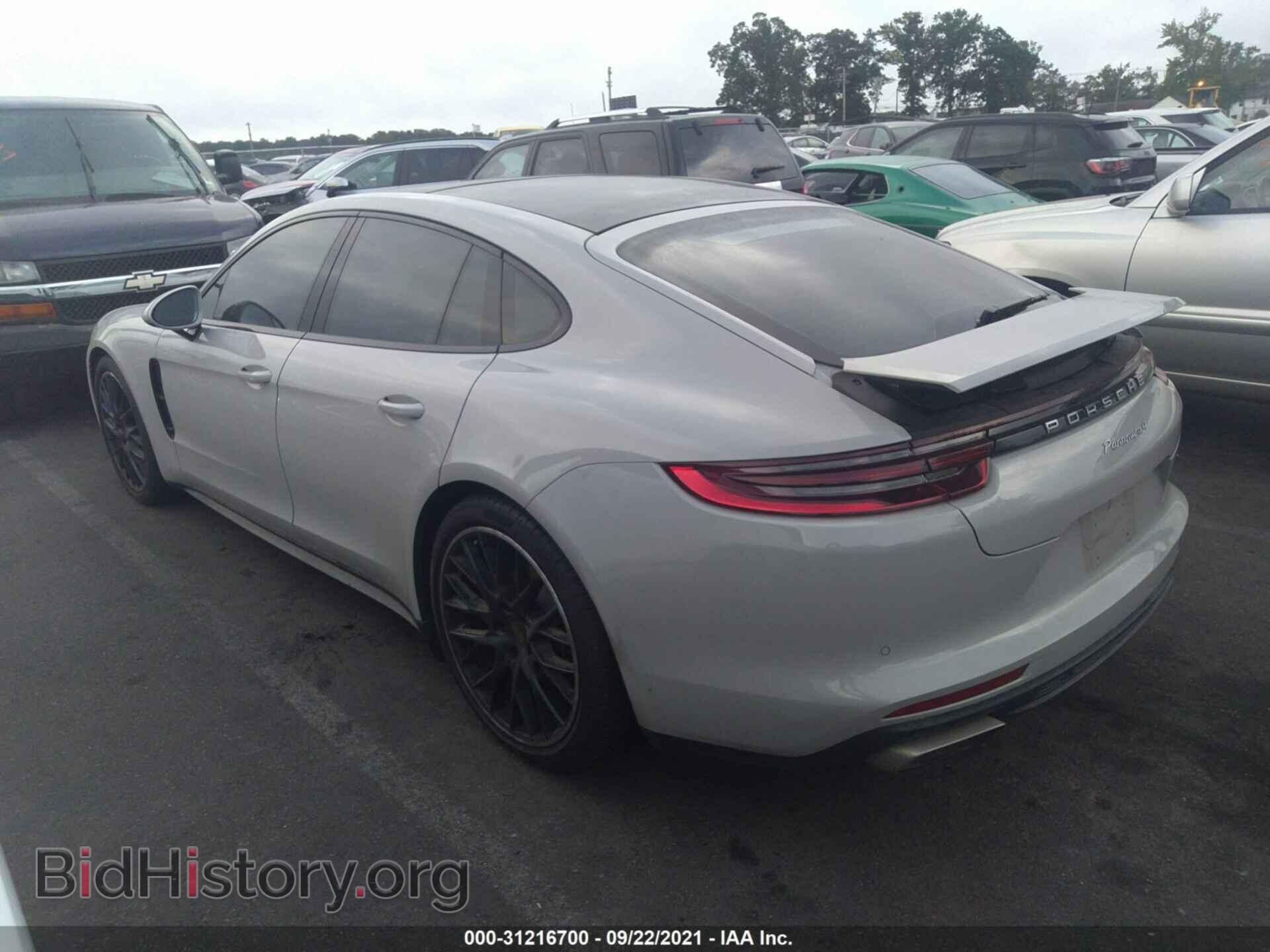 2018 PORSCHE PANAMERA - VIN: WP0AA2A71JL100343 - Фото 3