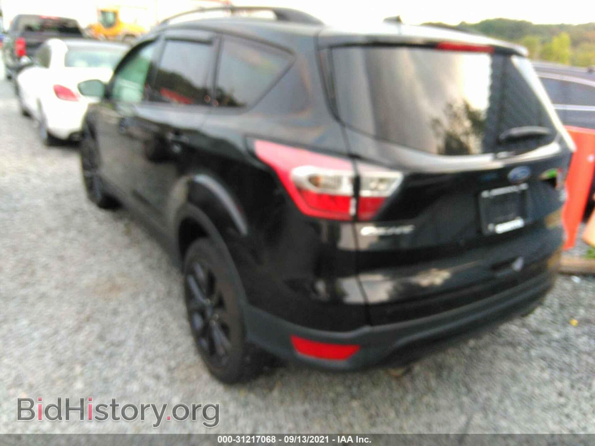 2017 FORD ESCAPE - VIN: 1FMCU9GD6HUC41057 - Фото 3