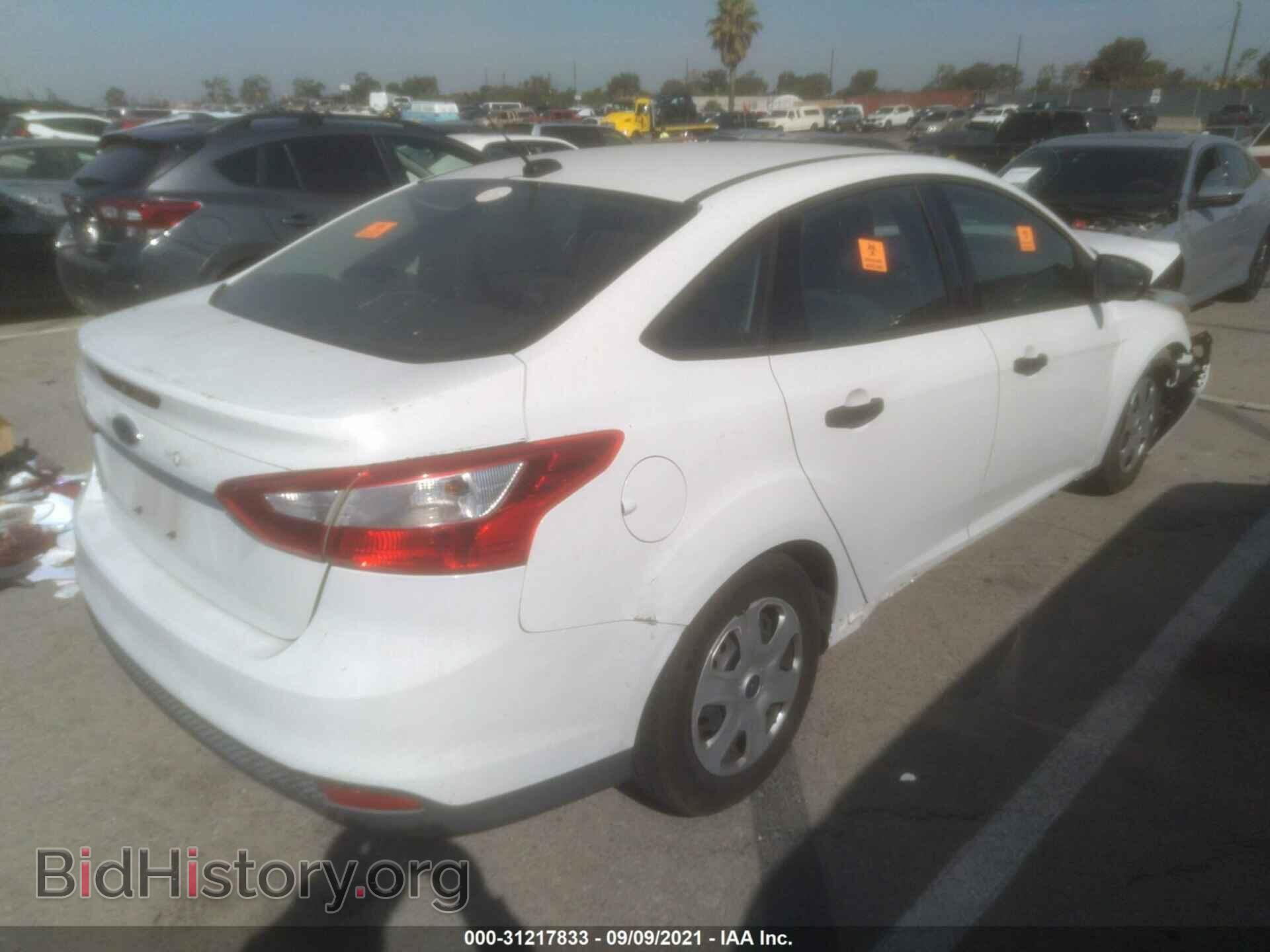 2012 FORD FOCUS - VIN: 1FAHP3E27CL410166 - Фото 4
