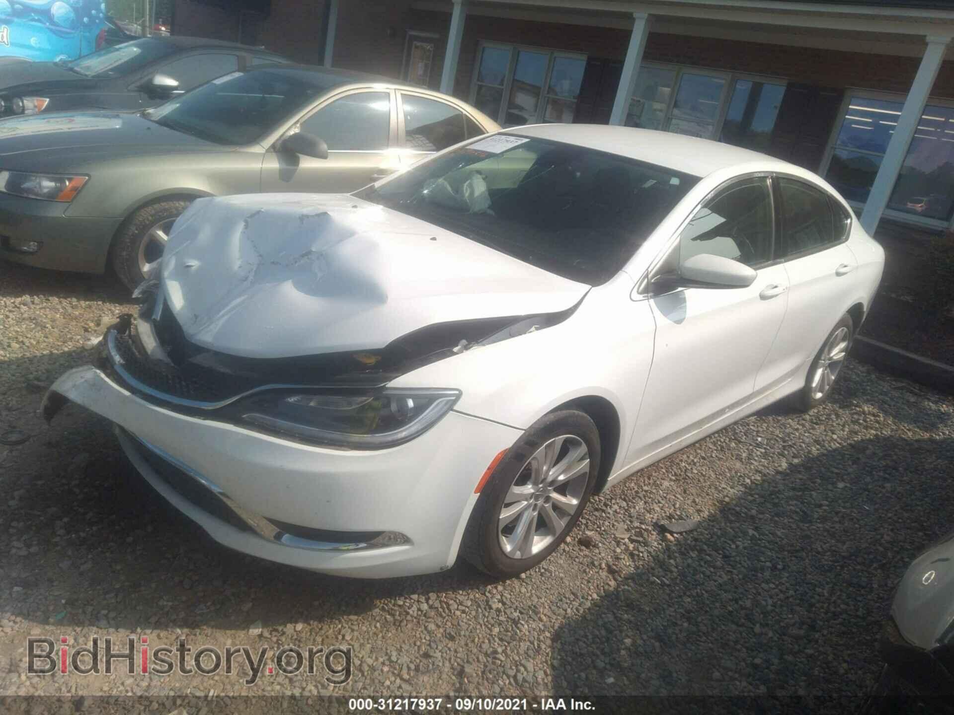2015 CHRYSLER 200 - VIN: 1C3CCCAB9FN580516 - Фото 2