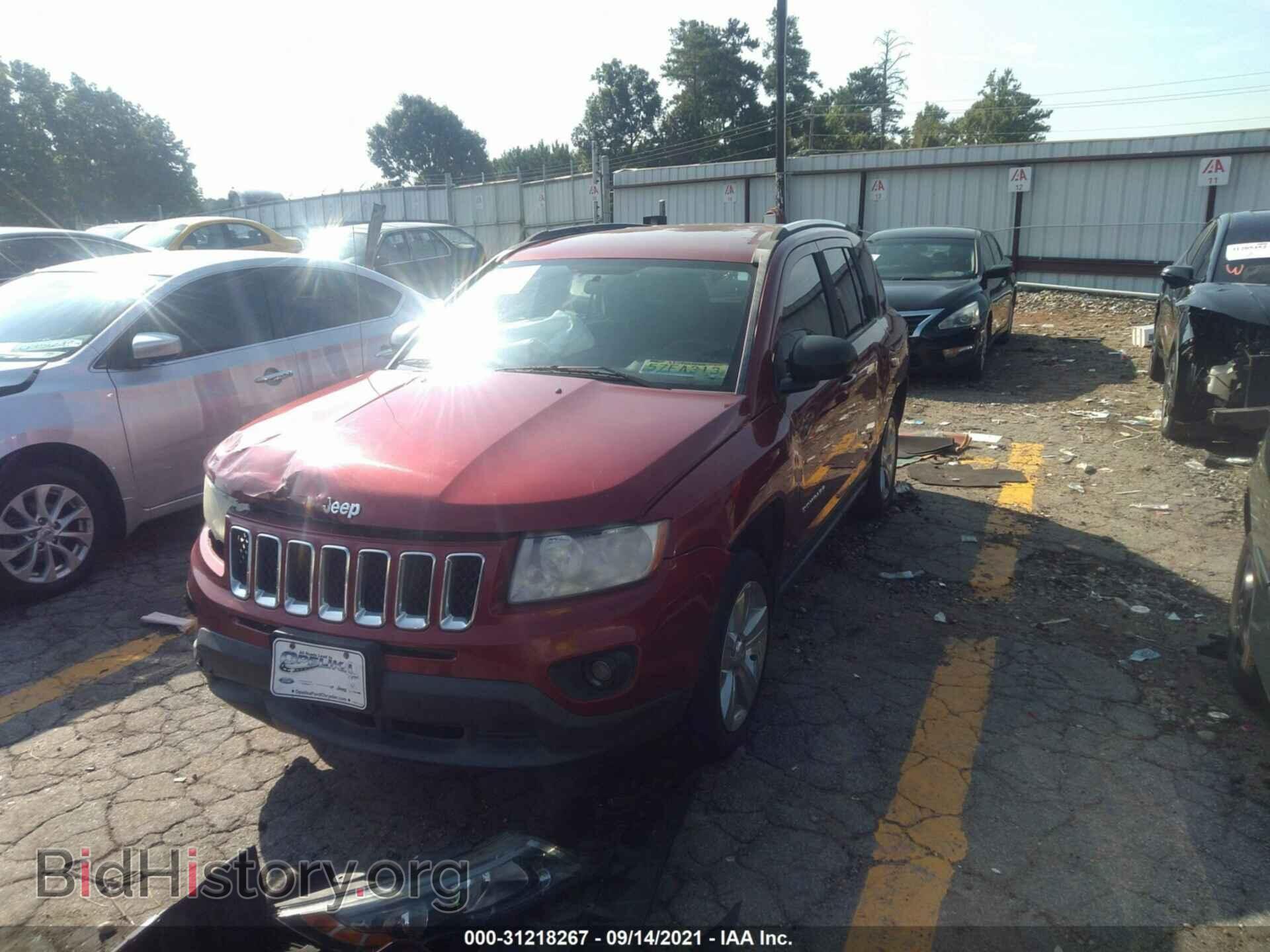 2013 JEEP COMPASS - VIN: 1C4NJDBB1DD245462 - Фото 2