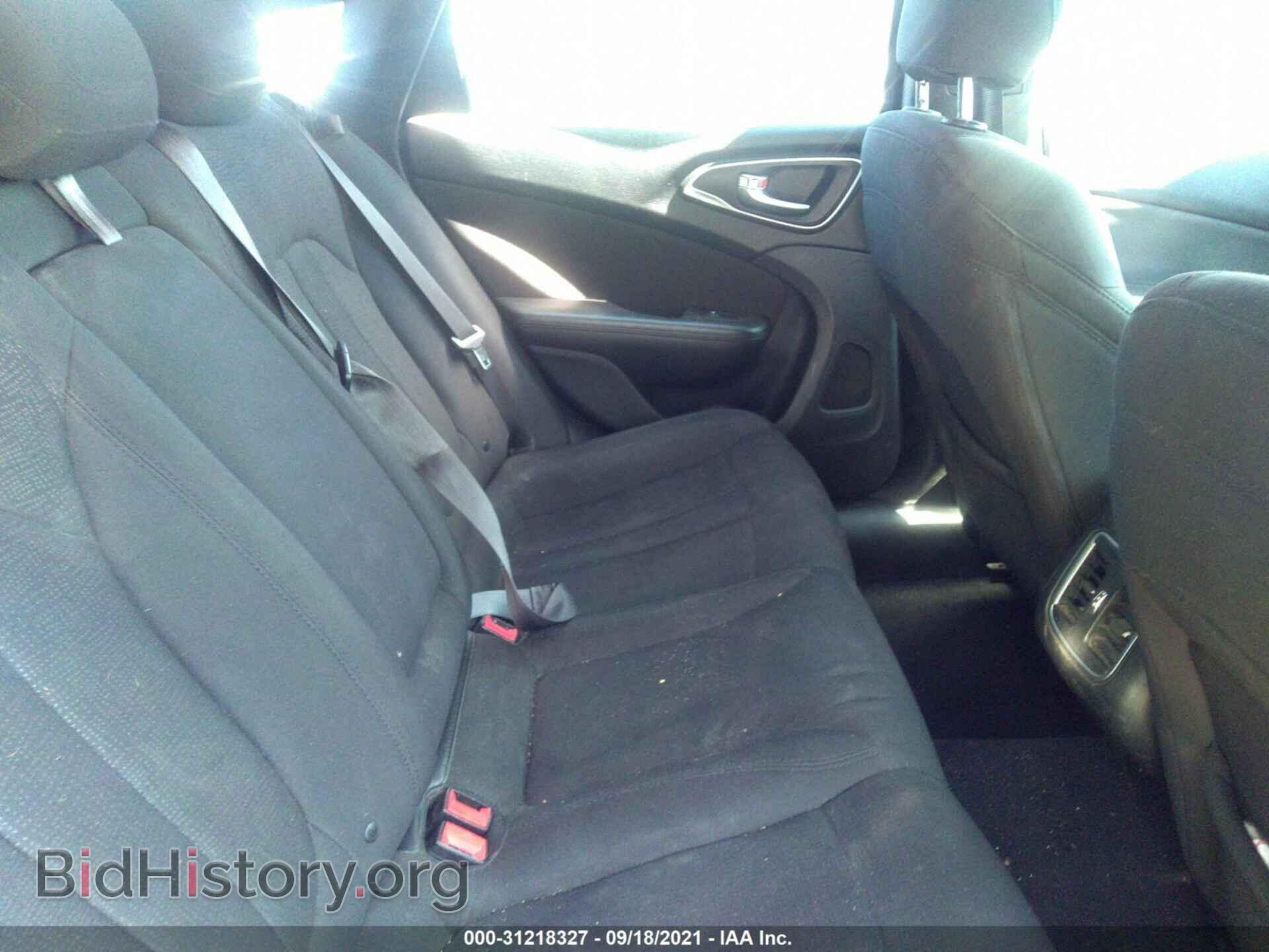 2015 CHRYSLER 200 - VIN: 1C3CCCAB9FN532627 - Фото 8