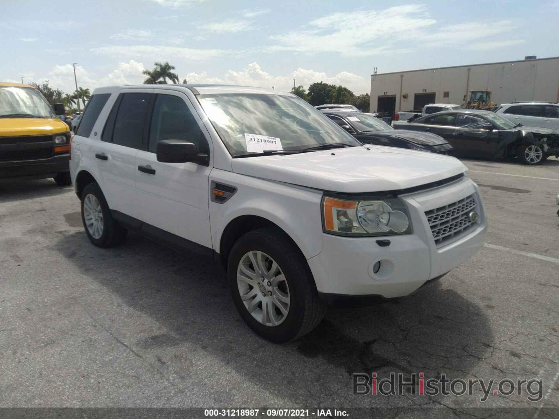 Photo SALFP24N68H052763 - LAND ROVER LR2 2008