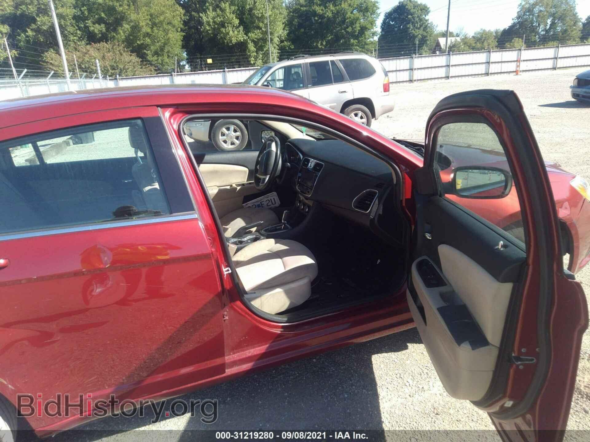 2012 CHRYSLER 200 - VIN: 1C3CCBBB6CN146252 - Photo 5