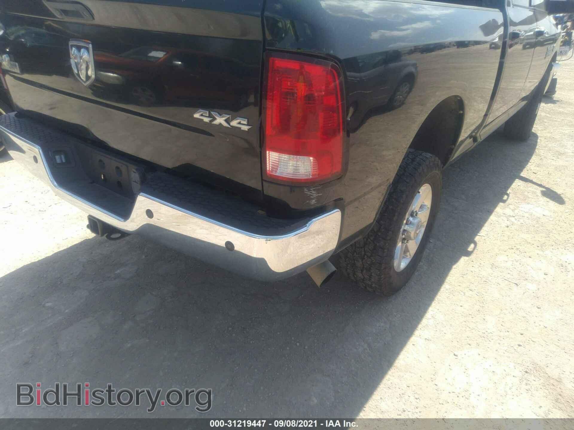 2015 RAM 2500 - VIN: 3C6UR5DL1FG651142 - Фото 6