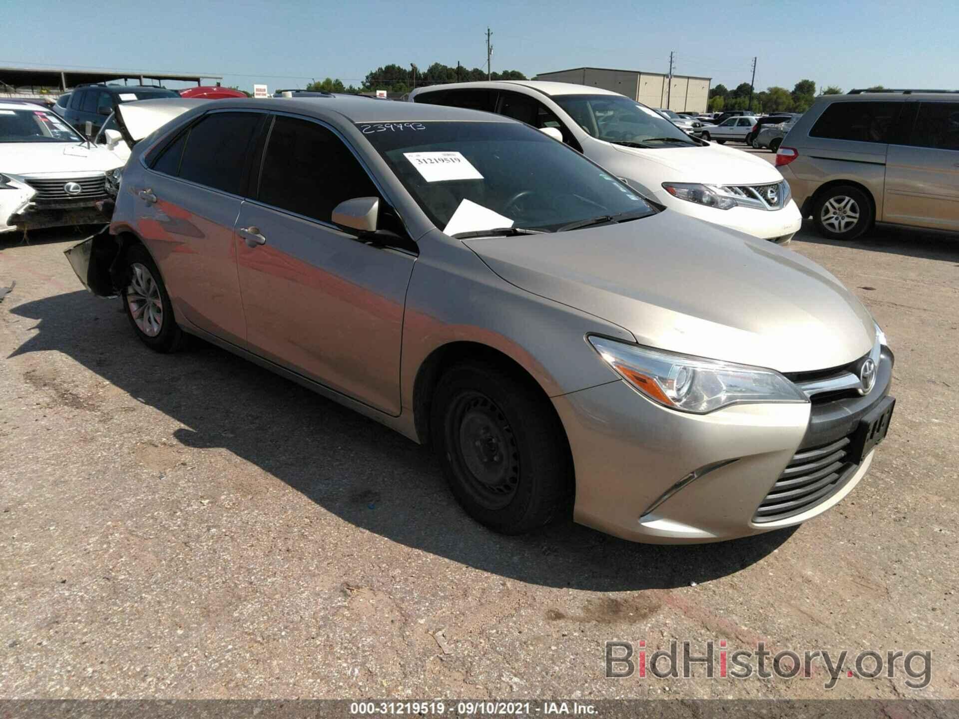 Photo 4T4BF1FK9FR463263 - TOYOTA CAMRY 2015