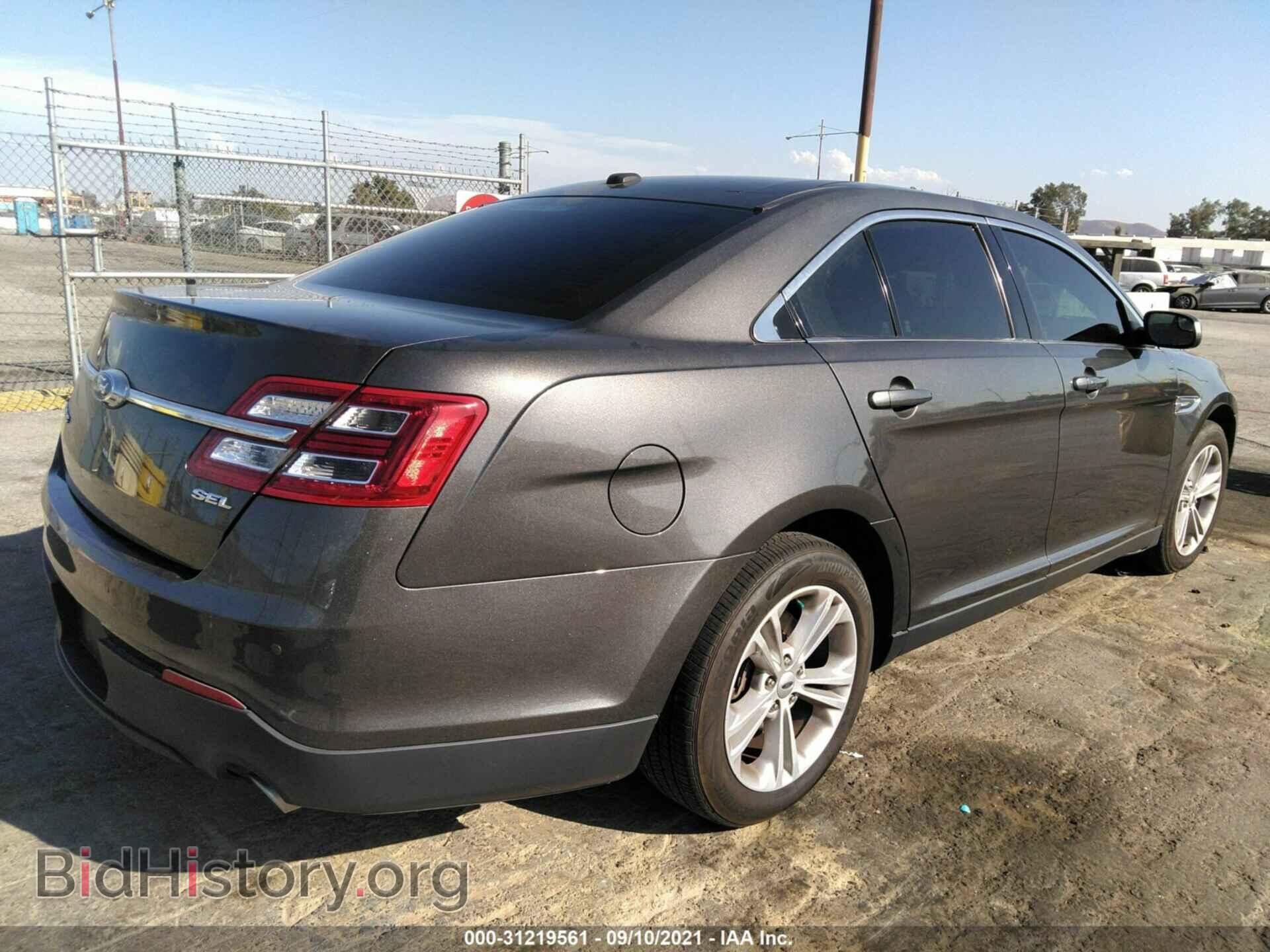 2015 FORD TAURUS - VIN: 1FAHP2E81FG186825 - Photo 4