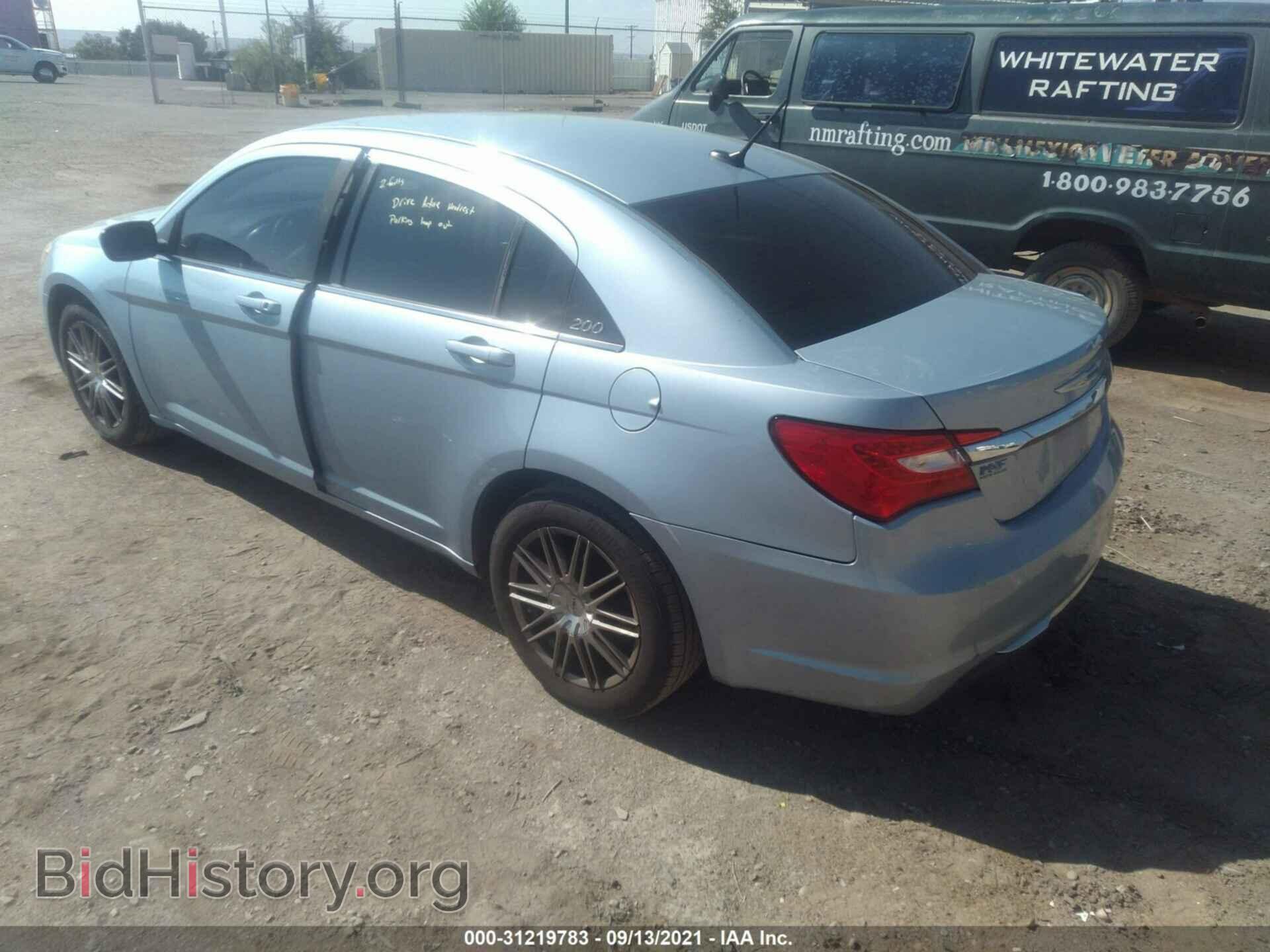 2013 CHRYSLER 200 - VIN: 1C3CCBAG9DN723774 - Photo 3