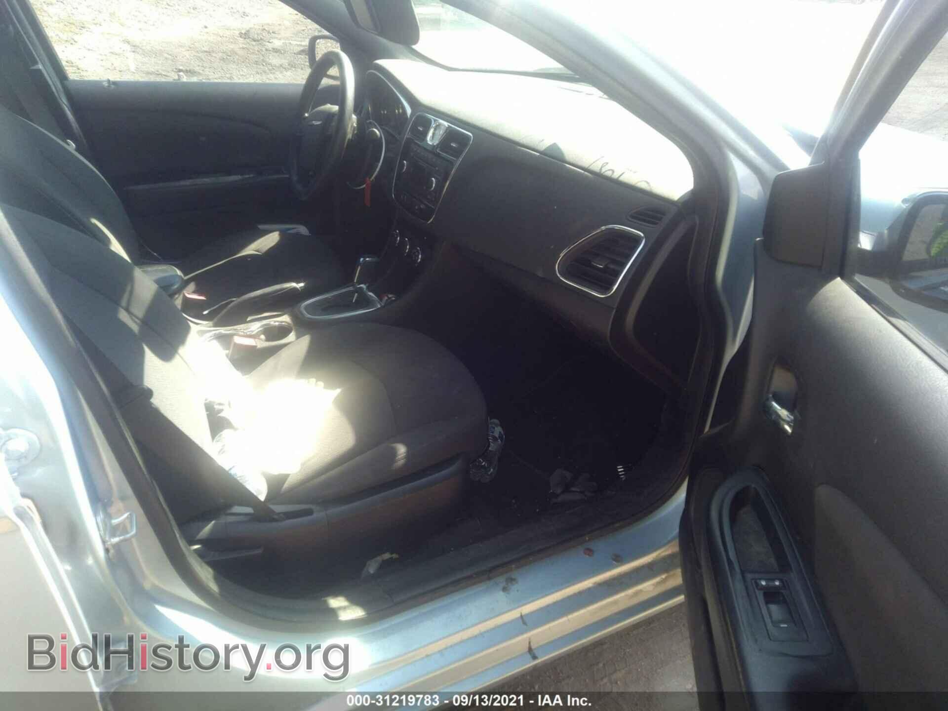 2013 CHRYSLER 200 - VIN: 1C3CCBAG9DN723774 - Photo 5
