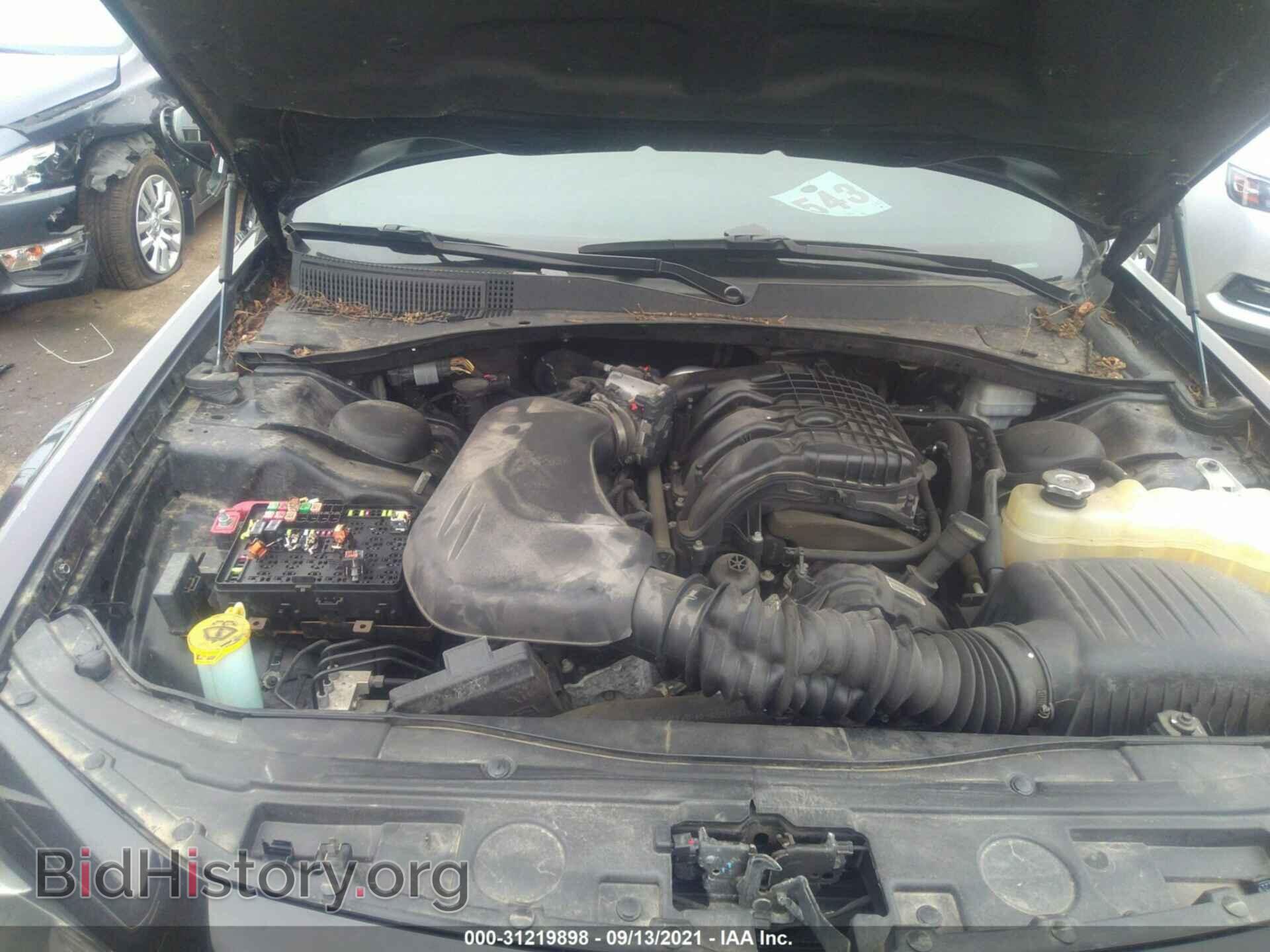 2015 CHRYSLER 300 - VIN: 2C3CCAGG7FH868437 - Фото 10