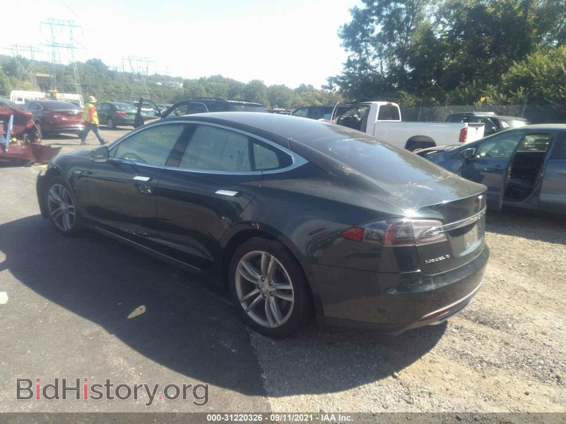 2014 TESLA MODEL S - VIN: 5YJSA1H14EFP38580 - Фото 3