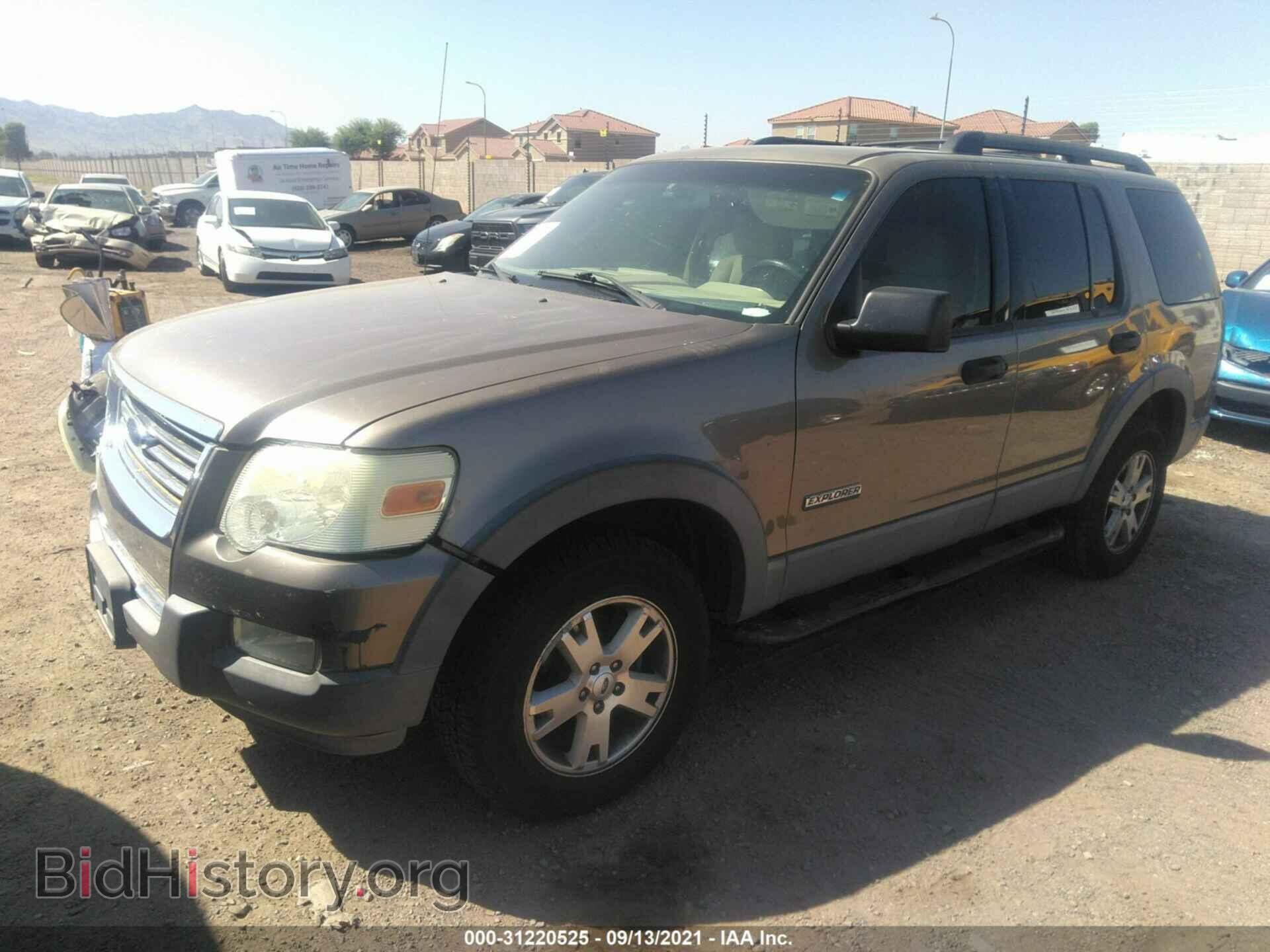 2006 FORD EXPLORER - VIN: 1FMEU63EX6UB49386 - Фото 2
