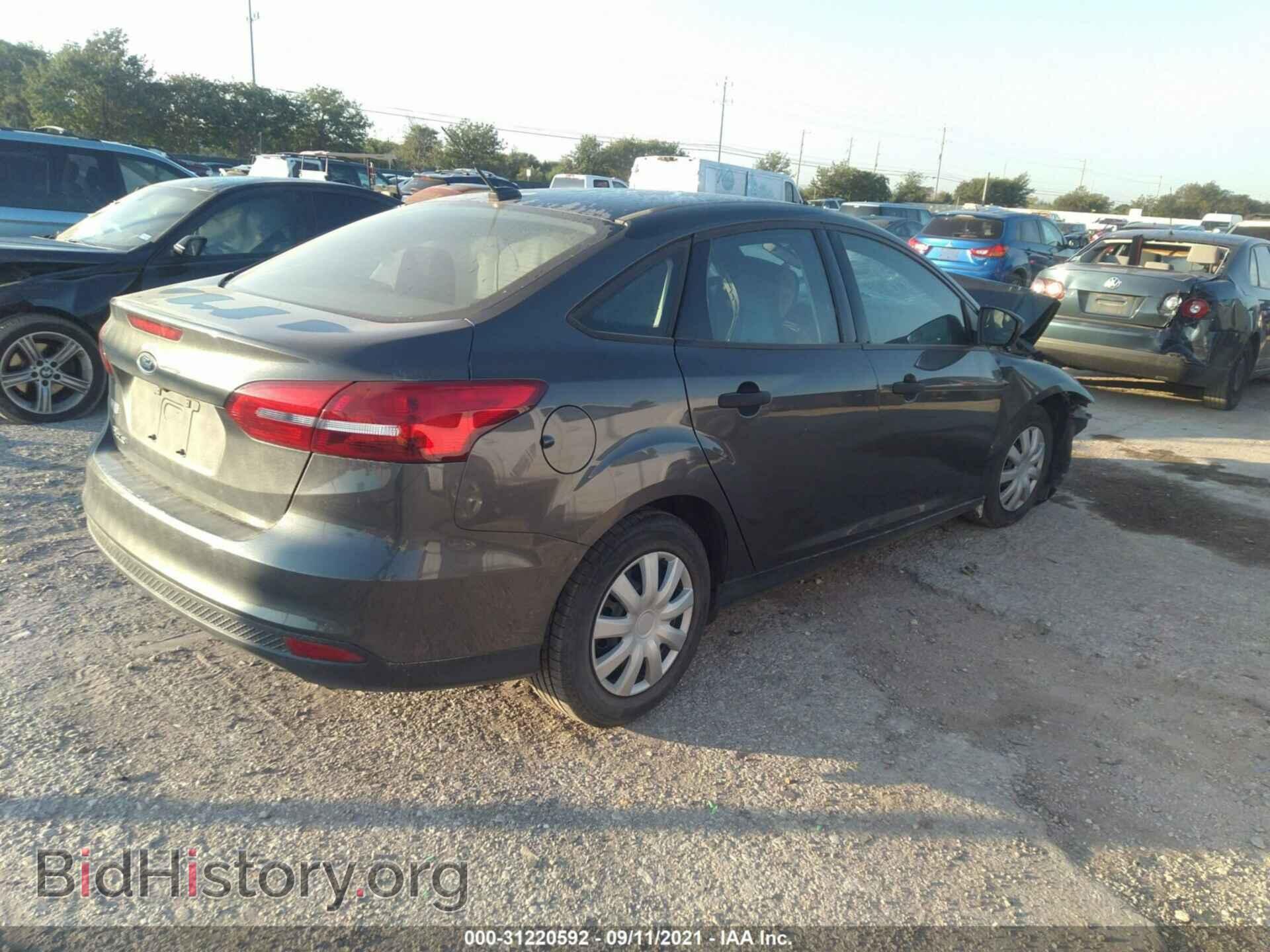 2017 FORD FOCUS - VIN: 1FADP3E28HL328758 - Фото 4