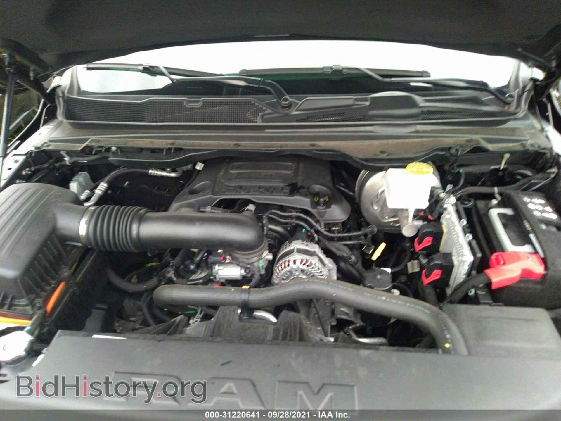 2021 RAM 1500 - VIN: 1C6SRFLT7MN588406 - Фото 10