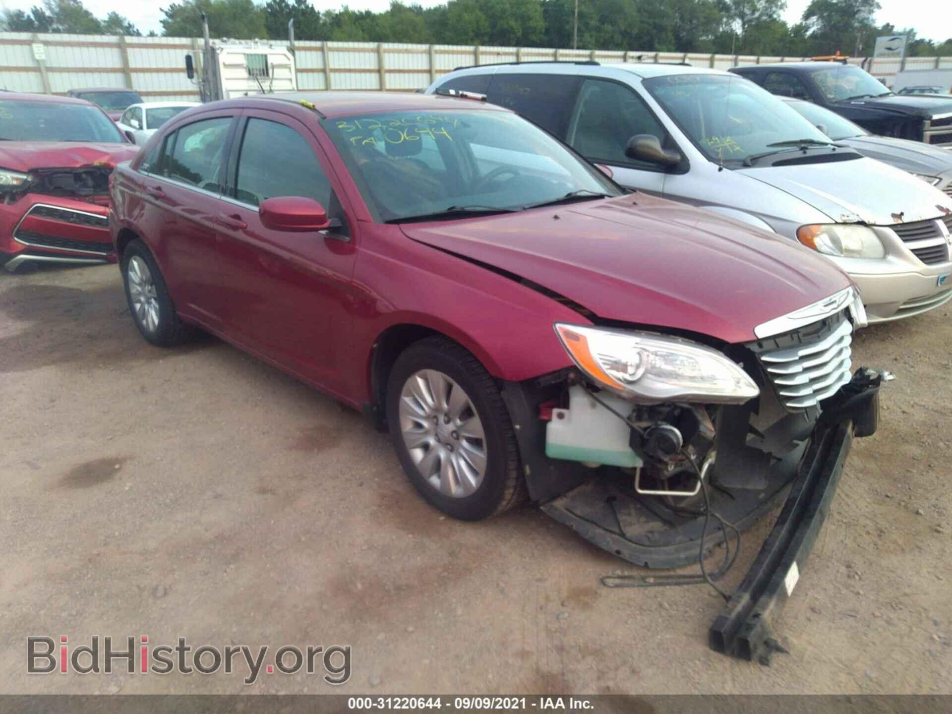 Photo 1C3CCBAB5DN646535 - CHRYSLER 200 2013