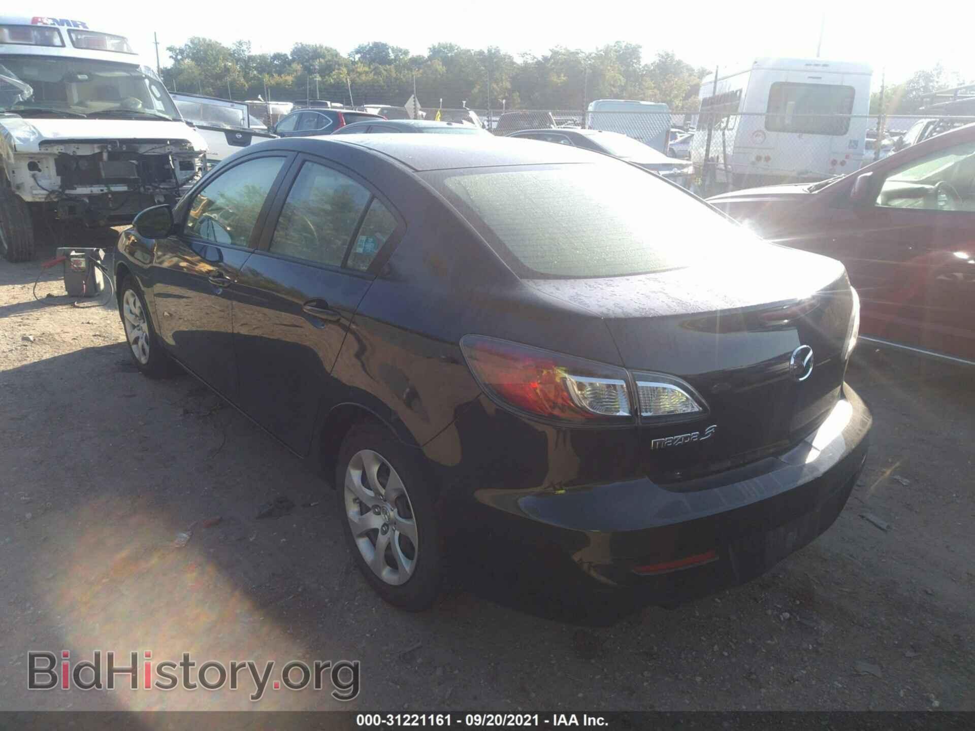 2013 MAZDA MAZDA3 - VIN: JM1BL1TF5D1845920 - Фото 3